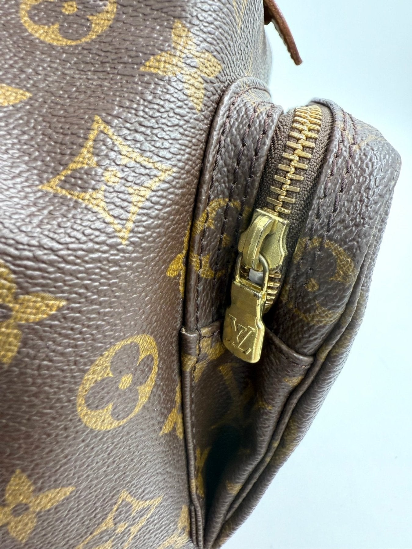 LOUIS VUITTON Montsouris GM Monogram Canvas - Clutch & Macarons - MI1924 - Clutch & Macarons -