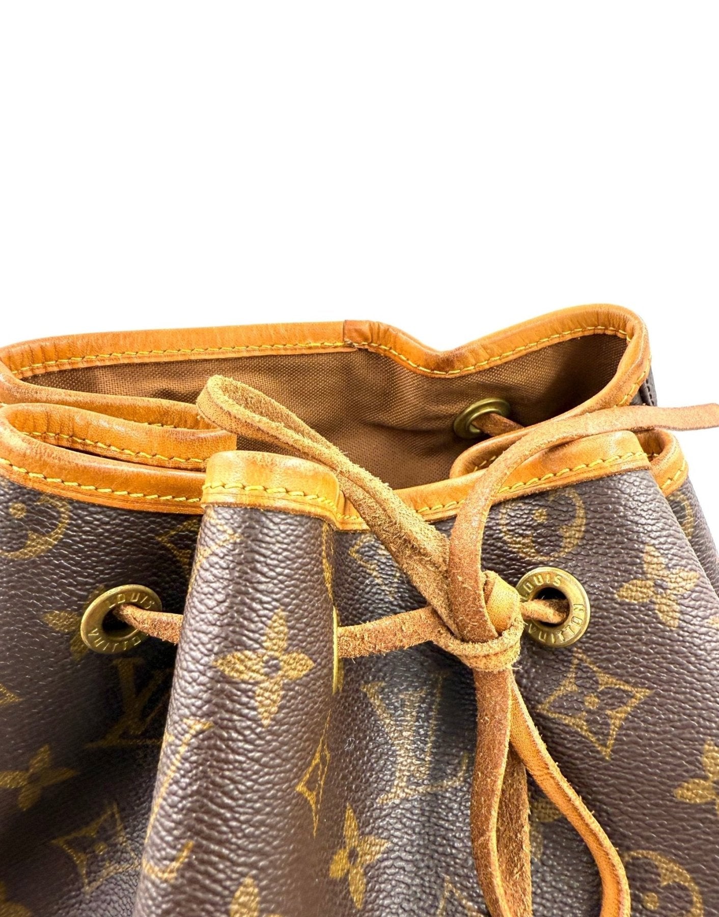 LOUIS VUITTON Montsouris GM Monogram Canvas - Clutch & Macarons - MI1924 - Clutch & Macarons -