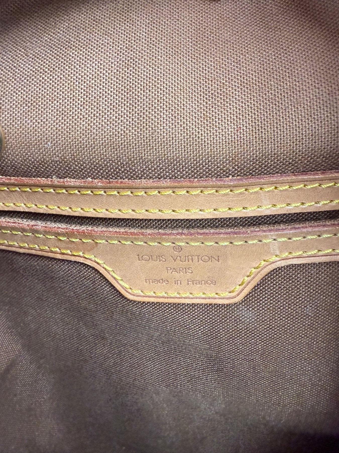 LOUIS VUITTON Montsouris GM Monogram Canvas - Clutch & Macarons - MI1924 - Clutch & Macarons -