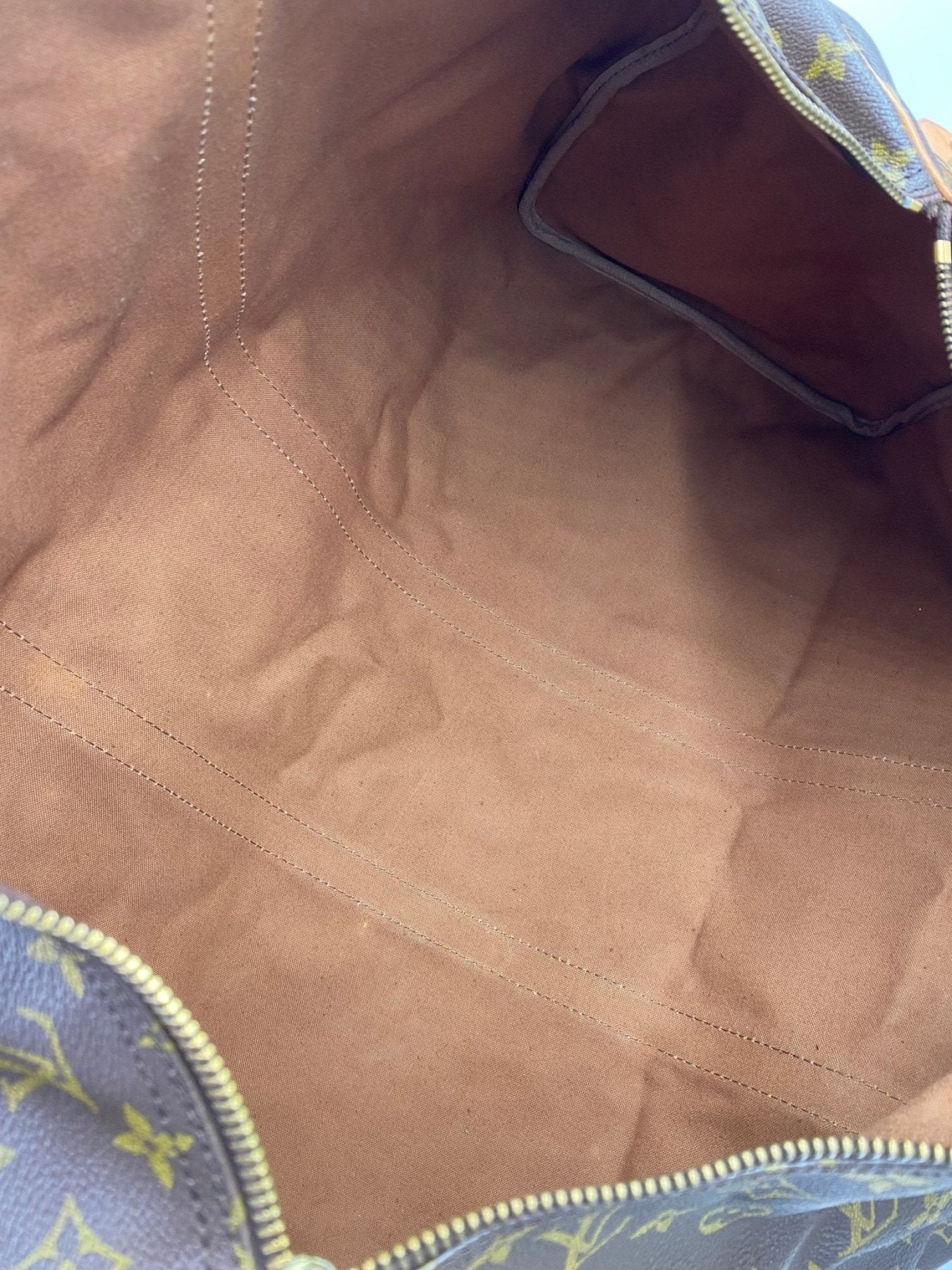 LOUIS VUITTON Keepall 60 Monogram Canvas - Clutch & Macarons - SD (Vintage) - Clutch & Macarons -