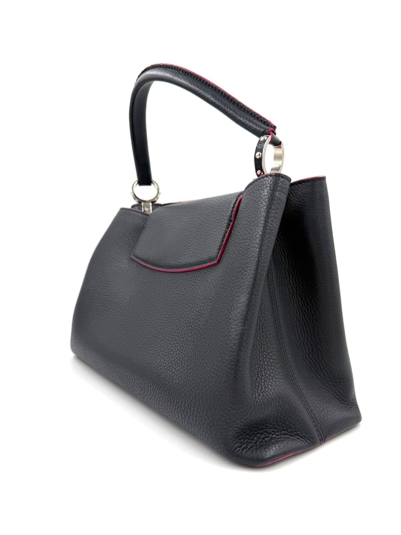 Louis Vuitton Capucines MM Handtasche in dunkelblauem Taurillon Leder mit silbernen Beschlagen und Tragegriff