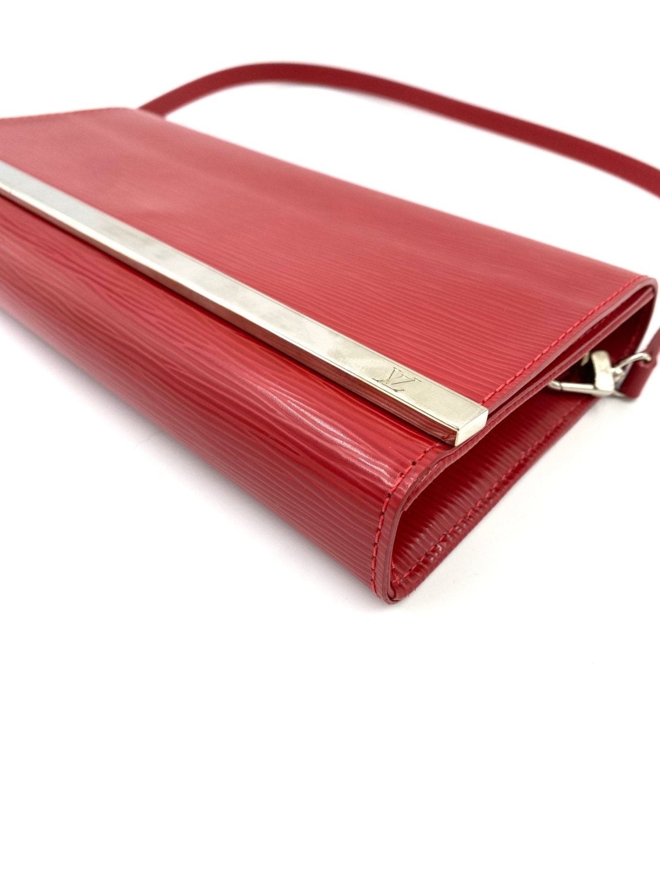 LOUIS VUITTON Pochette Sevigne Epi rouge - Clutch & Macarons - SN5111 - Clutch & Macarons -