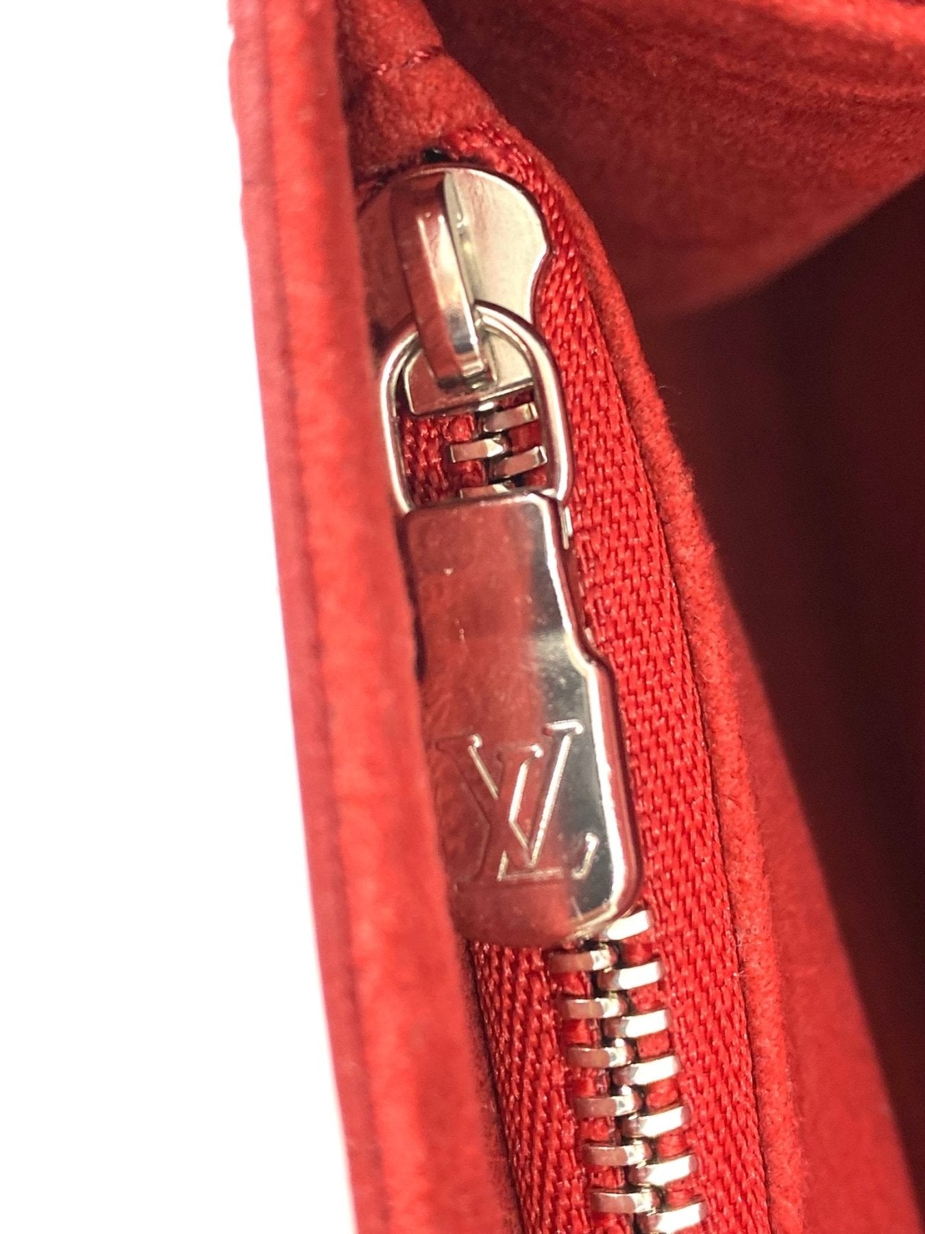 LOUIS VUITTON Pochette Sevigne Epi rouge - Clutch & Macarons - SN5111 - Clutch & Macarons -