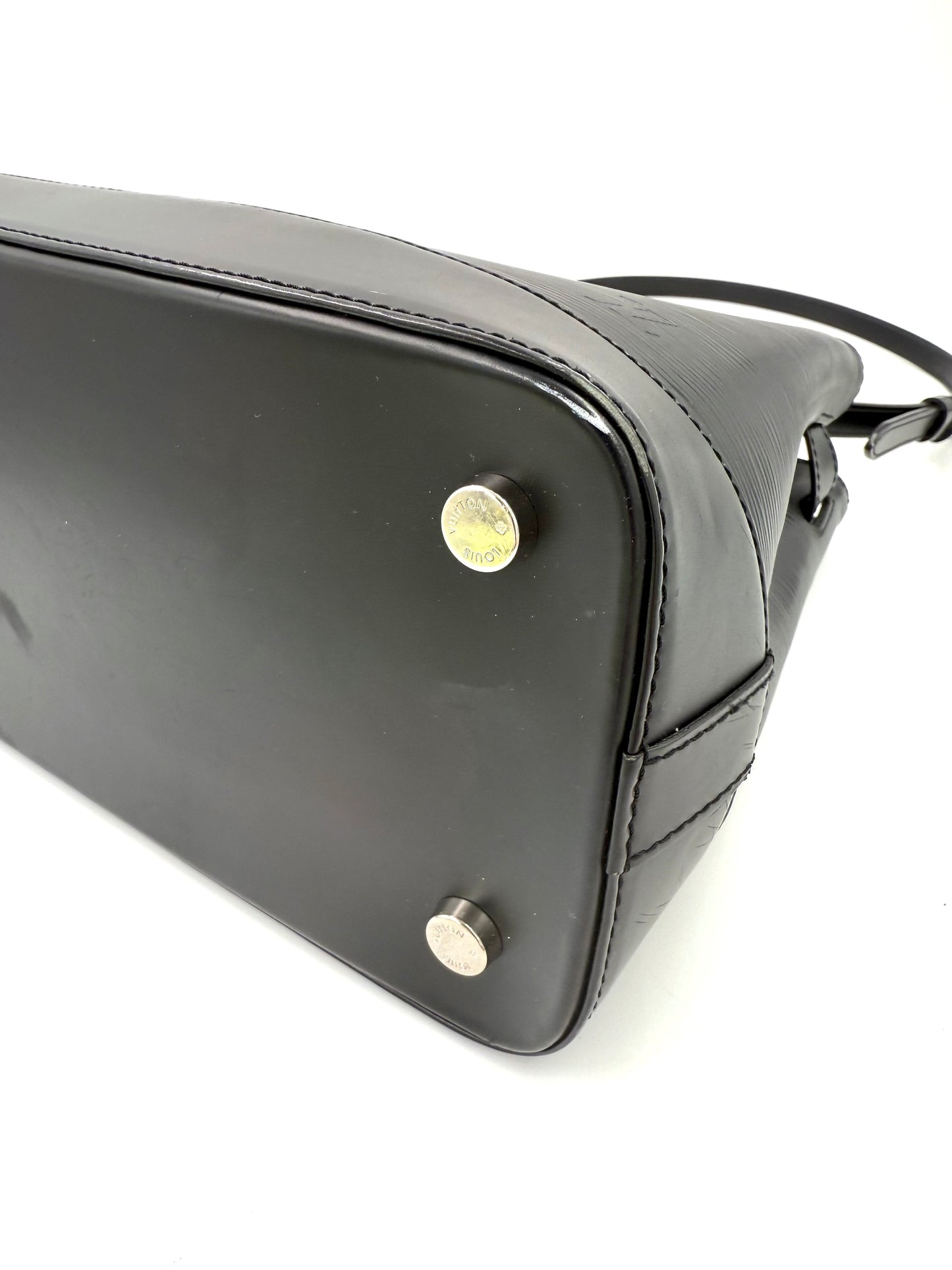 LOUIS VUITTON Madeleine MM Epi noir