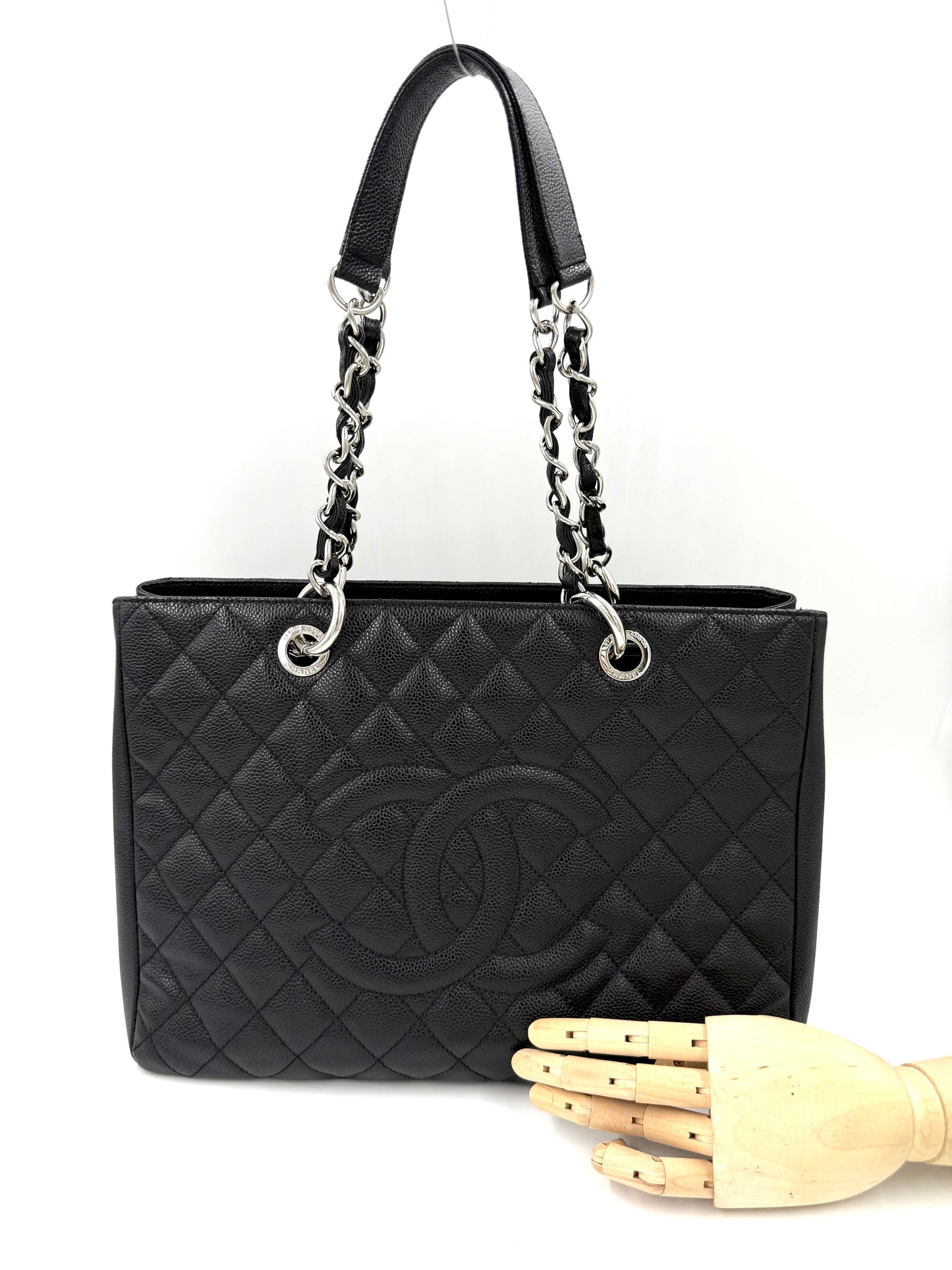 CHANEL Grande Femme Caviar schwarz SHW