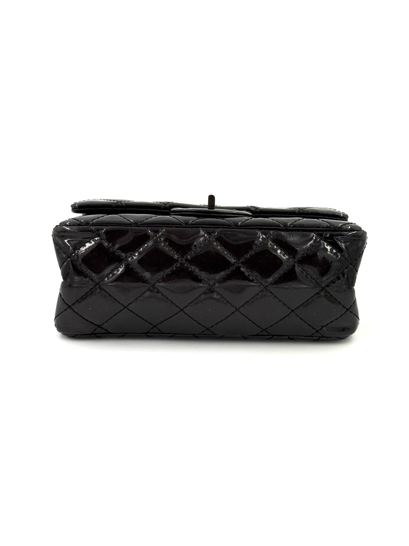 CHANEL 2.55 Double Flap Mini Rectangle - Clutch & Macarons - 14963746 - Clutch & Macarons -
