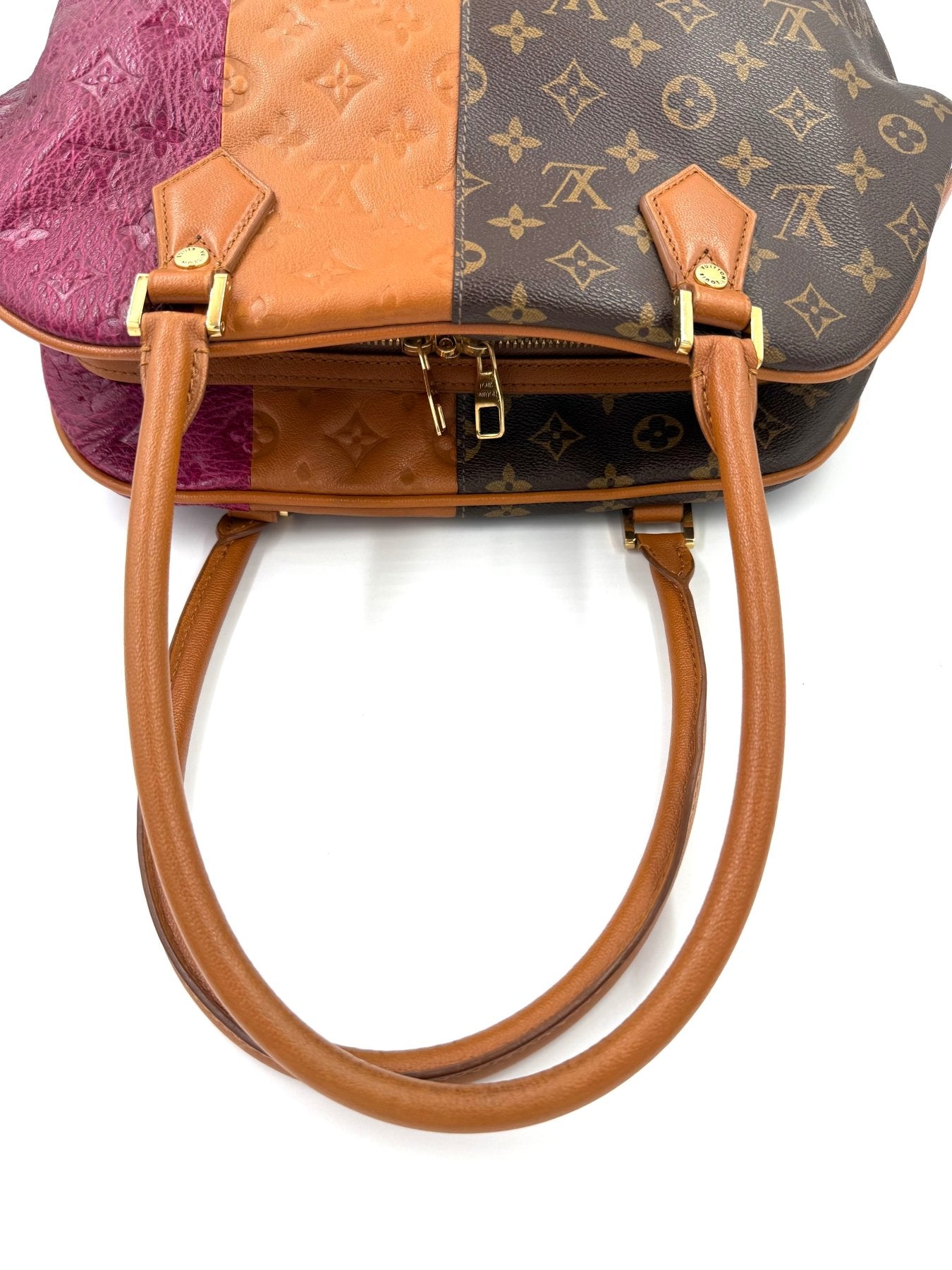 LOUIS VUITTON Tri - Color Shopper Bordeaux - Clutch & Macarons - AR1151 - Clutch & Macarons -
