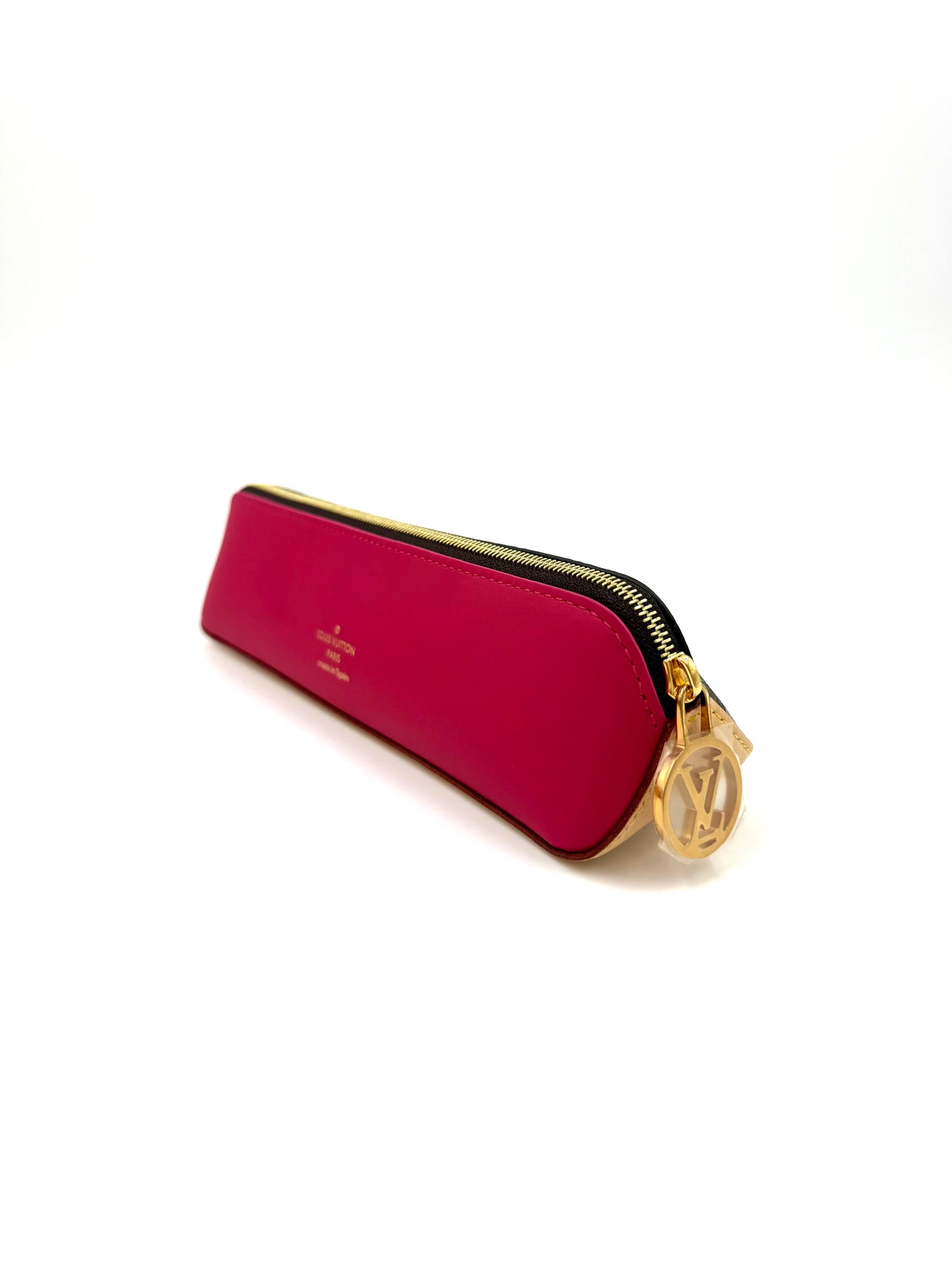 LOUIS VUITTON Charlotte Stiftetui Vivienne in fuchsia, neuwertig mit goldfarbenem Reißverschluss und Logo-Schmuck.