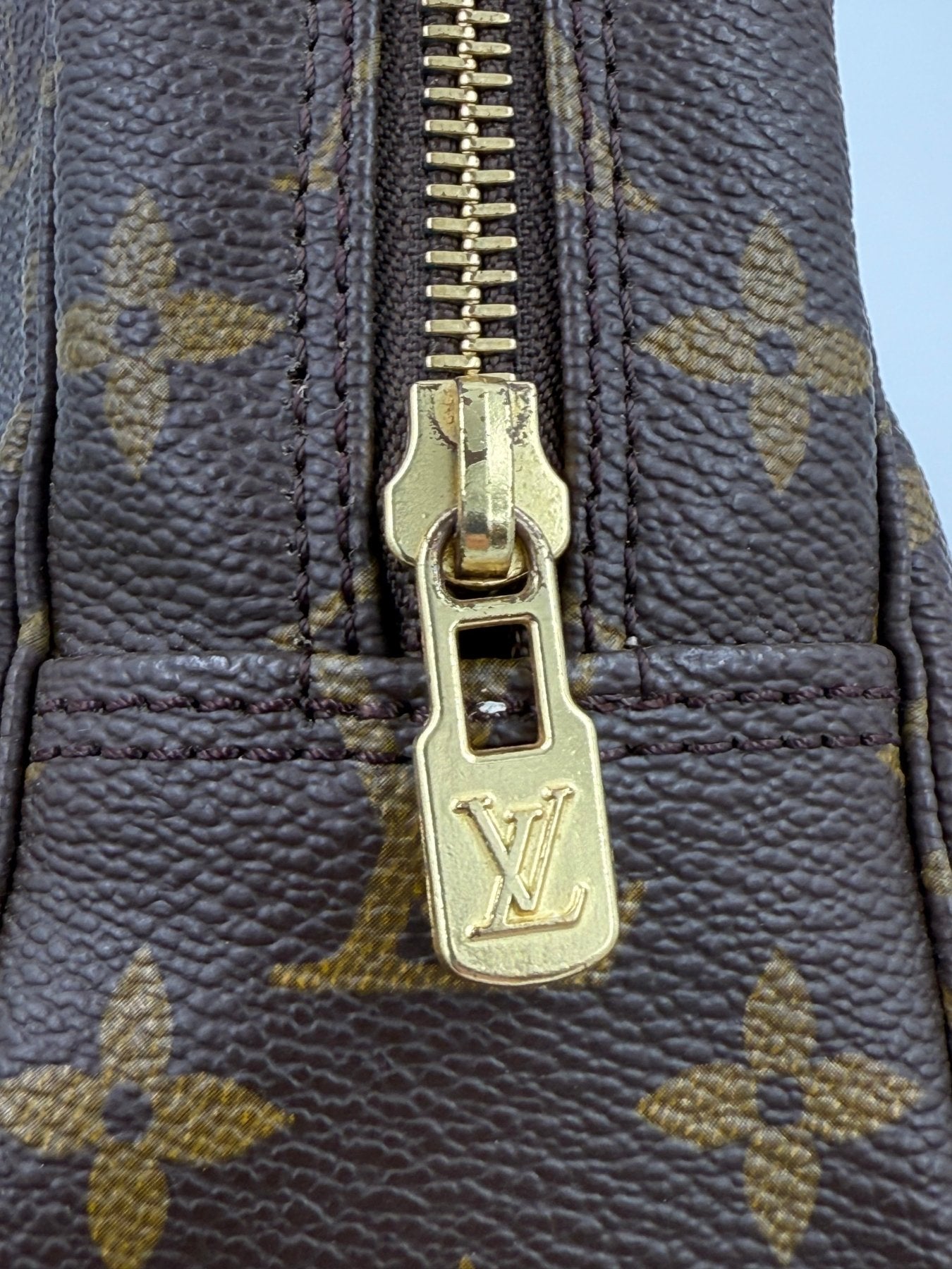 LOUIS VUITTON Trousse Toilette 23 Monogram Canvas - Clutch & Macarons - TH0961 - Clutch & Macarons -