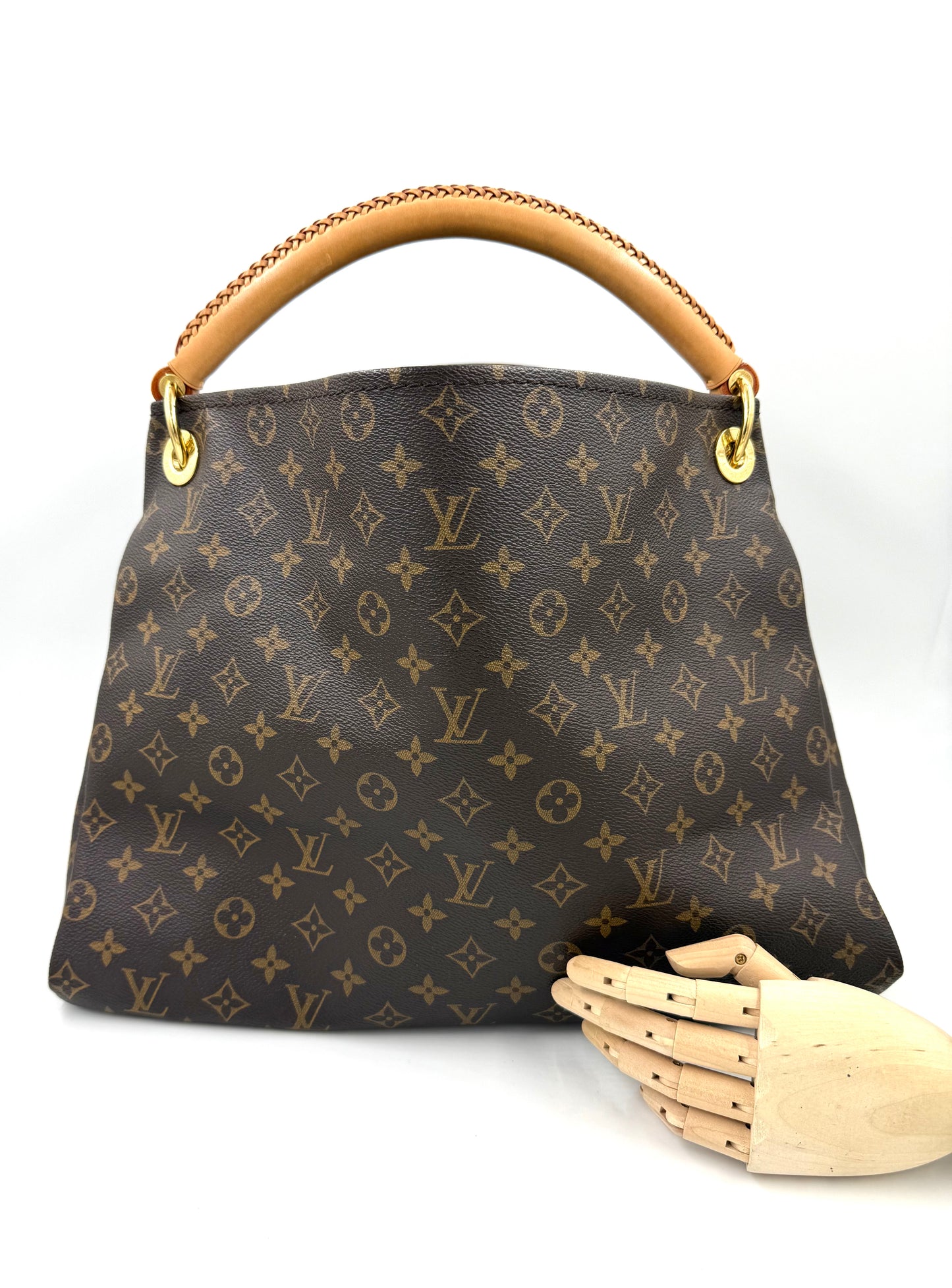 LOUIS VUITTON Artsy MM Monogram Canvas
