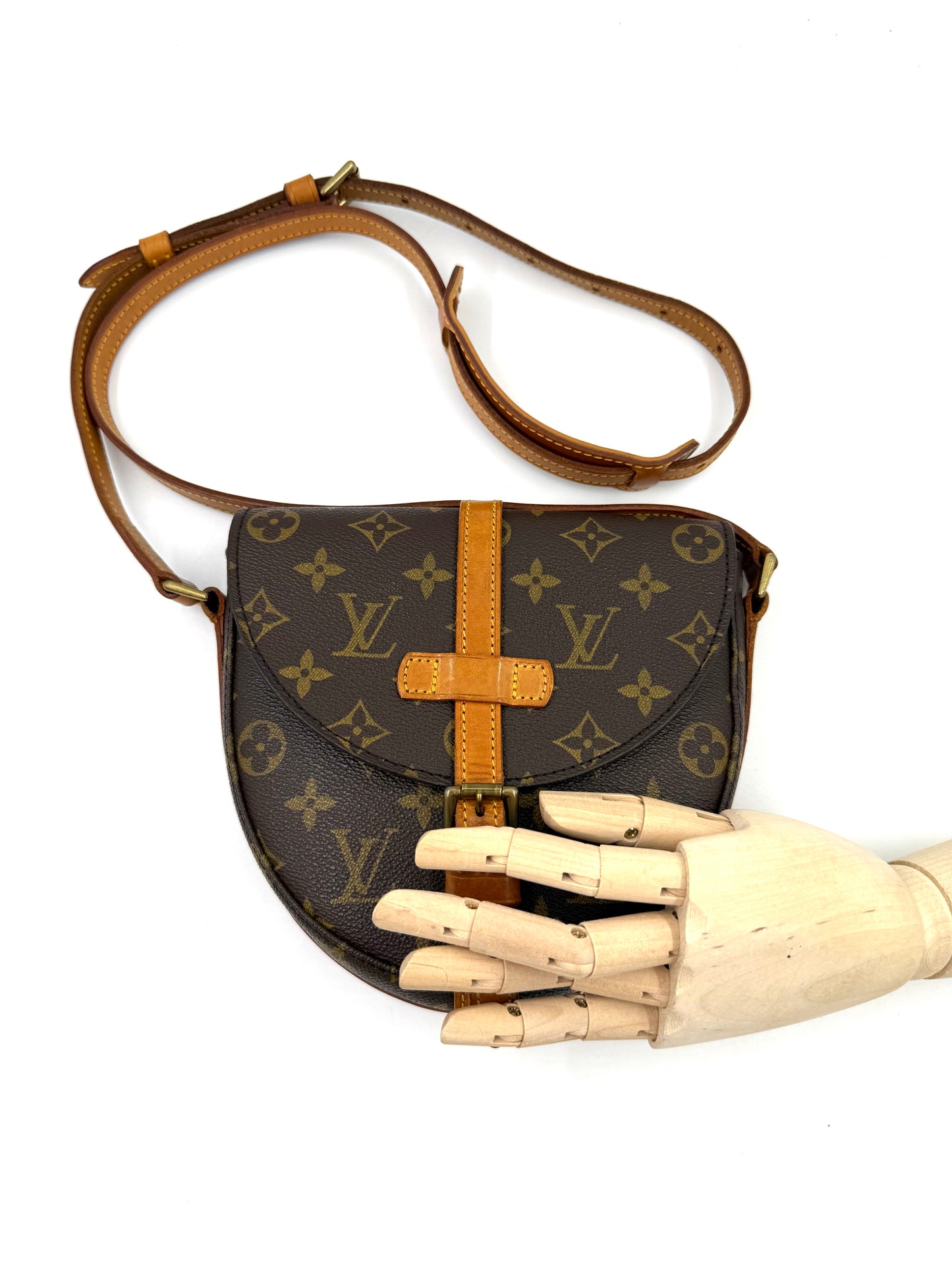 LOUIS VUITTON Chantilly PM Monogram Canvas