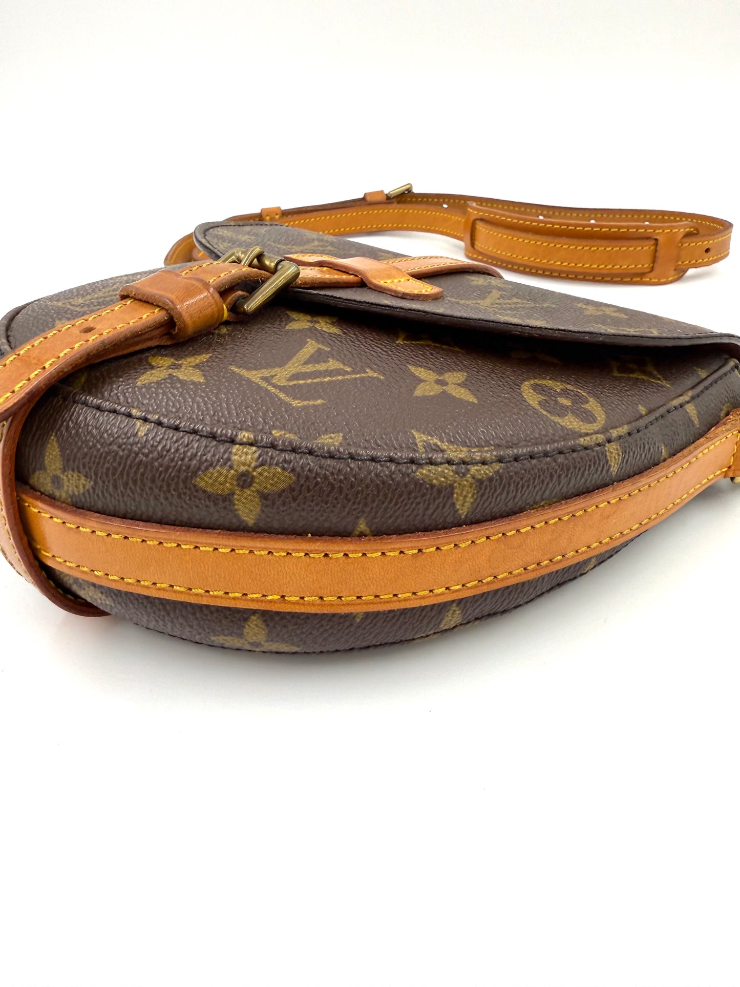 LOUIS VUITTON Chantilly PM Monogram Canvas