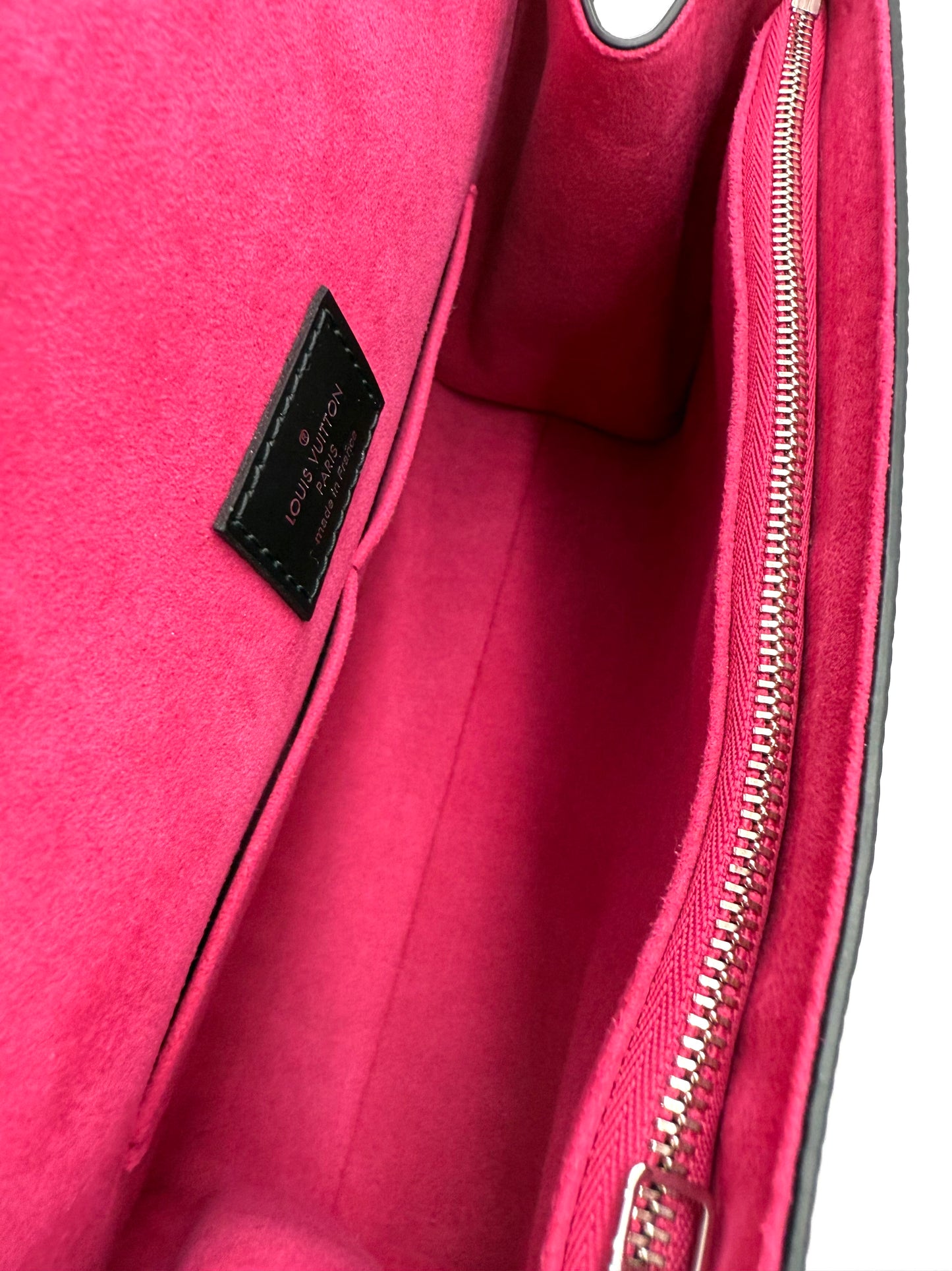 LOUIS VUITTON Cluny BB Epi noir
