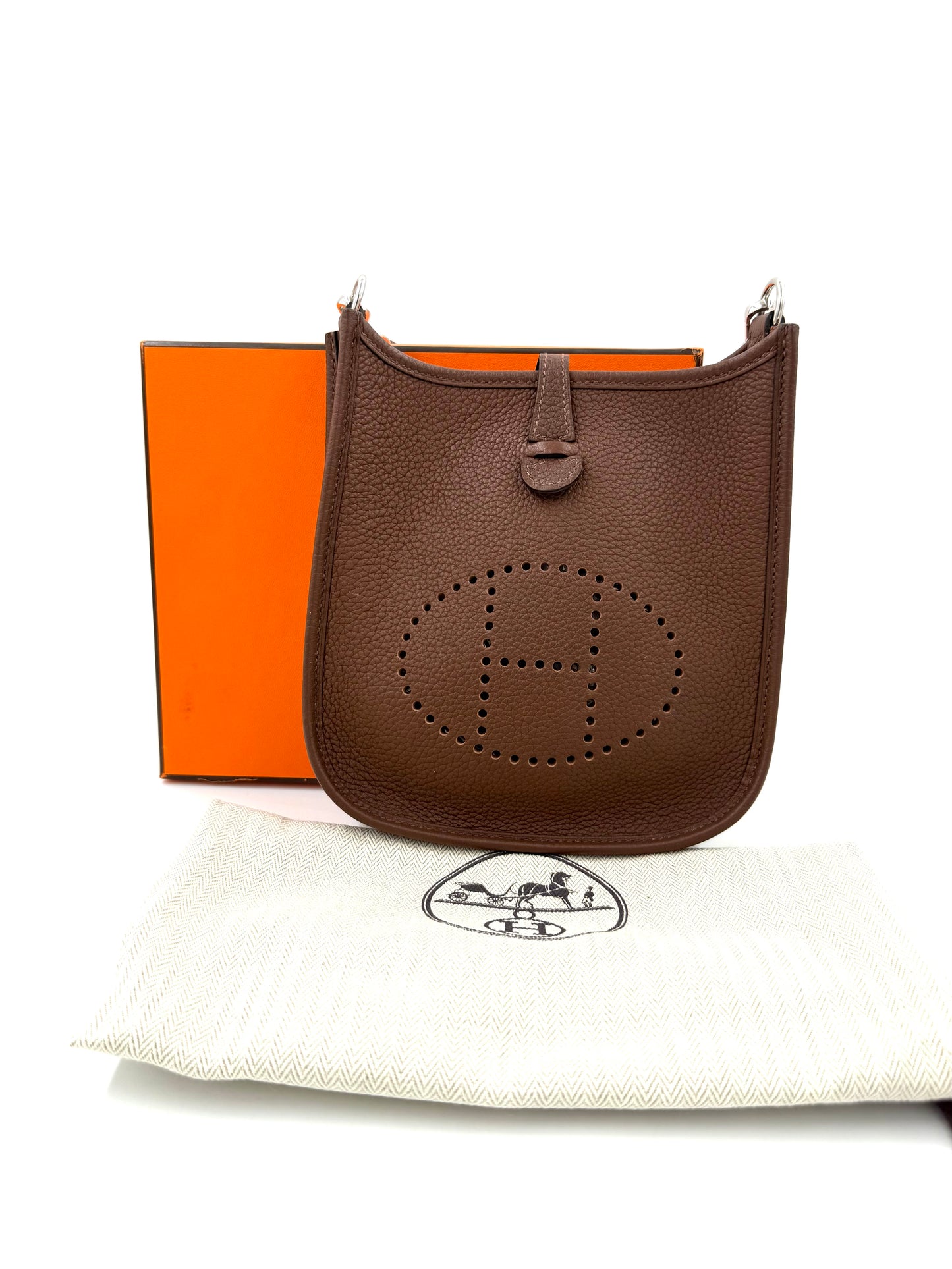 HERMÈS Eveylne 16 Clemenceleder braun