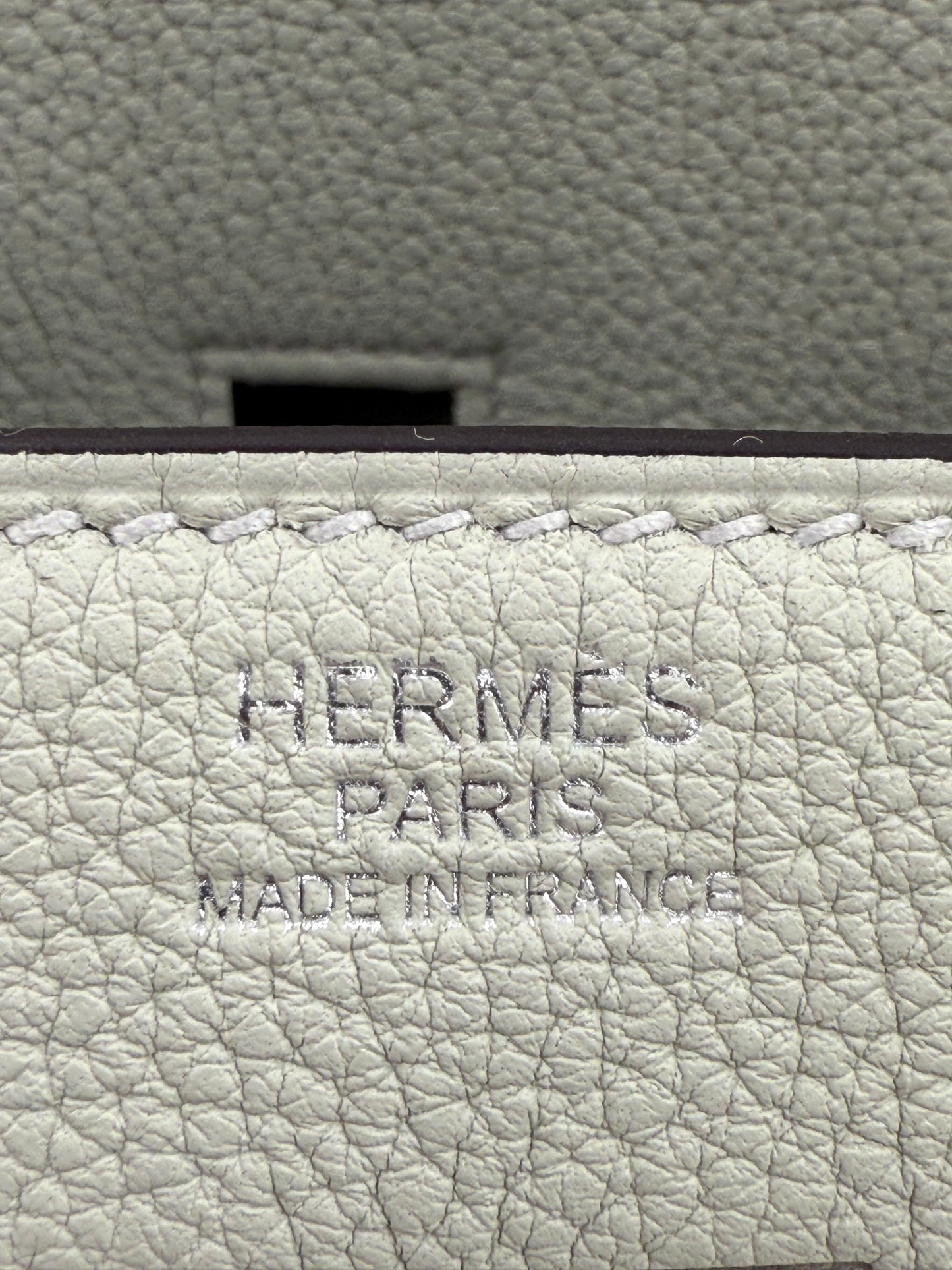 HERMÈS Birkin 30 Togo Gris Neve PHW