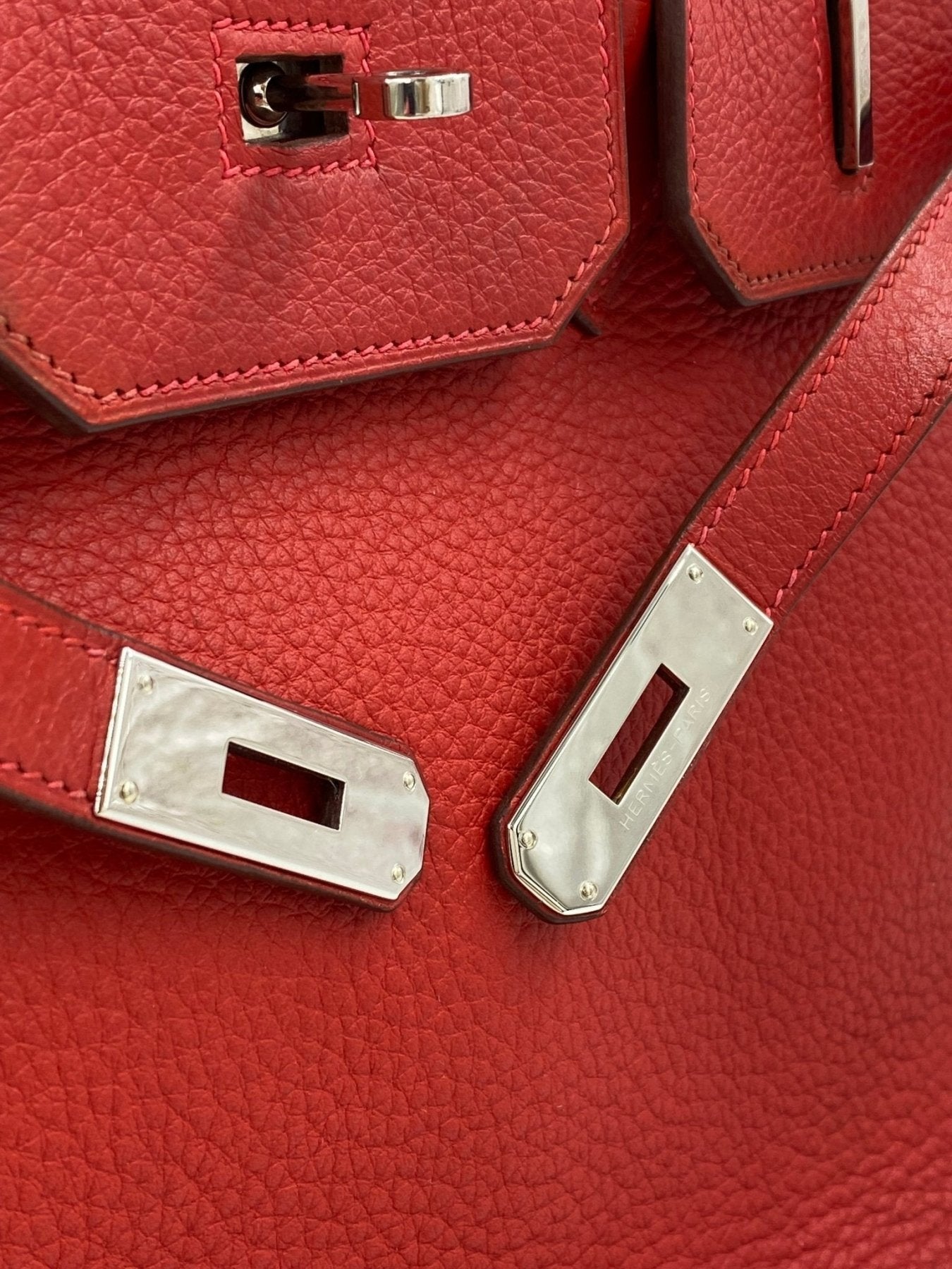 HERMÈS Birkin 35 Clemence Leder Capucine - Clutch & Macarons - M im Quadrat, 2009 - Clutch & Macarons -