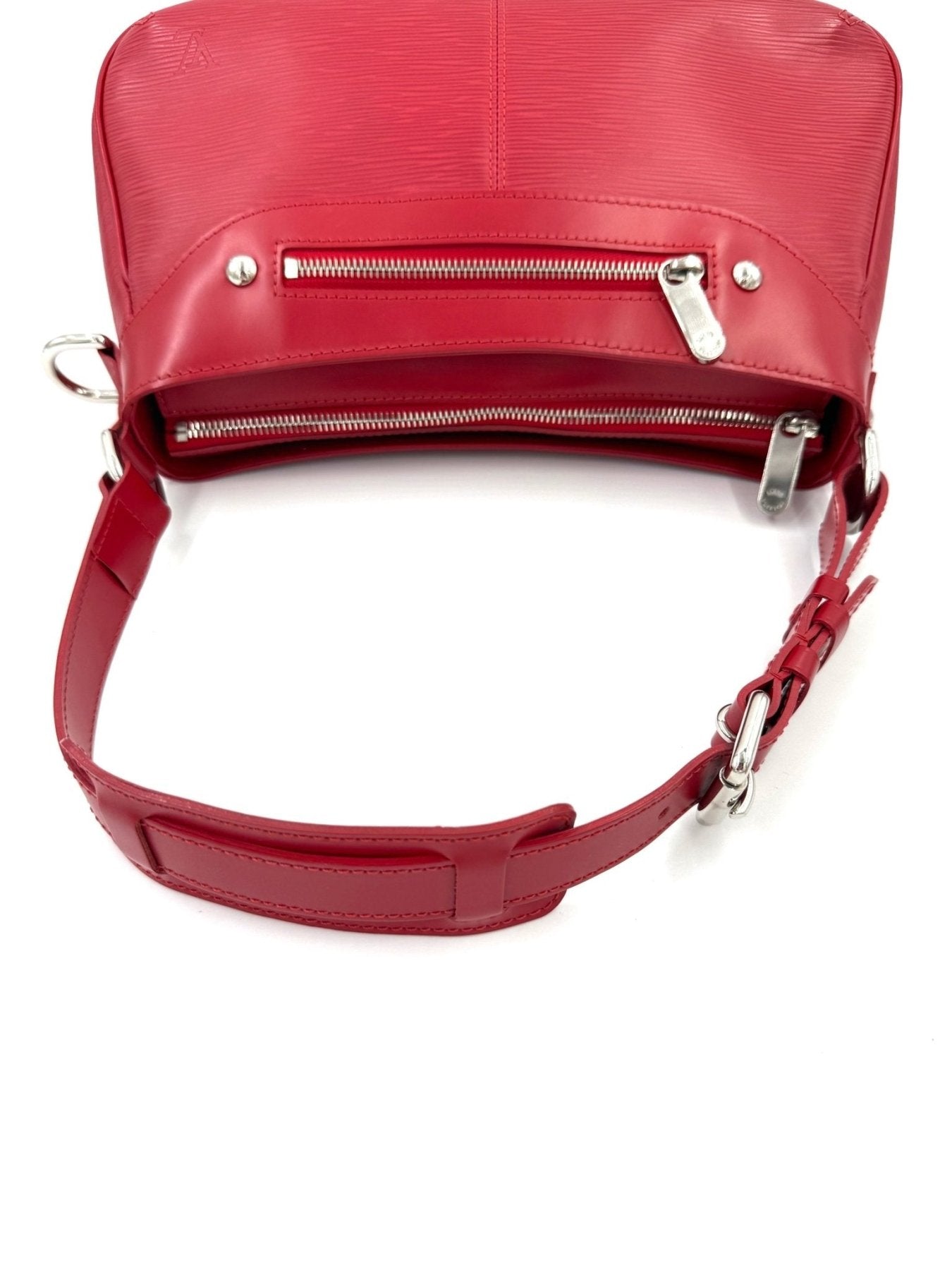 LOUIS VUITTON Turenne Epi rouge - Clutch & Macarons - MI1016 - Clutch & Macarons -
