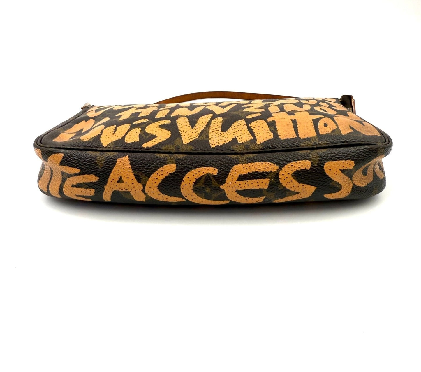 LOUIS VUITTON Pochette Accessoires Graffiti x Stephen Sprouse - Clutch & Macarons - AR0041 - Clutch & Macarons -