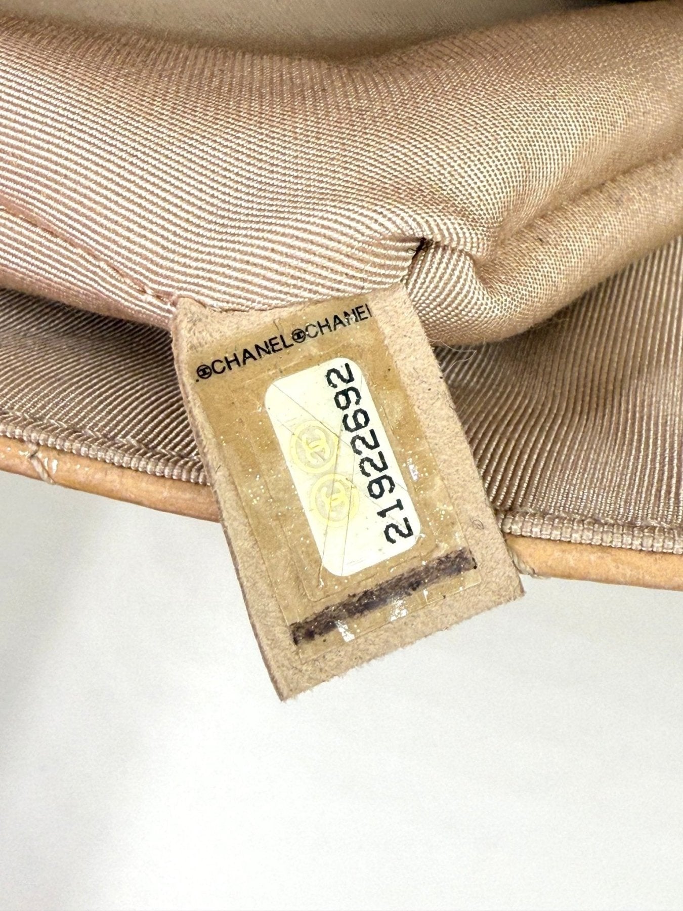 CHANEL Single Flap Bag medium Lackleder puderrose - Clutch & Macarons - 21922692 - Clutch & Macarons -