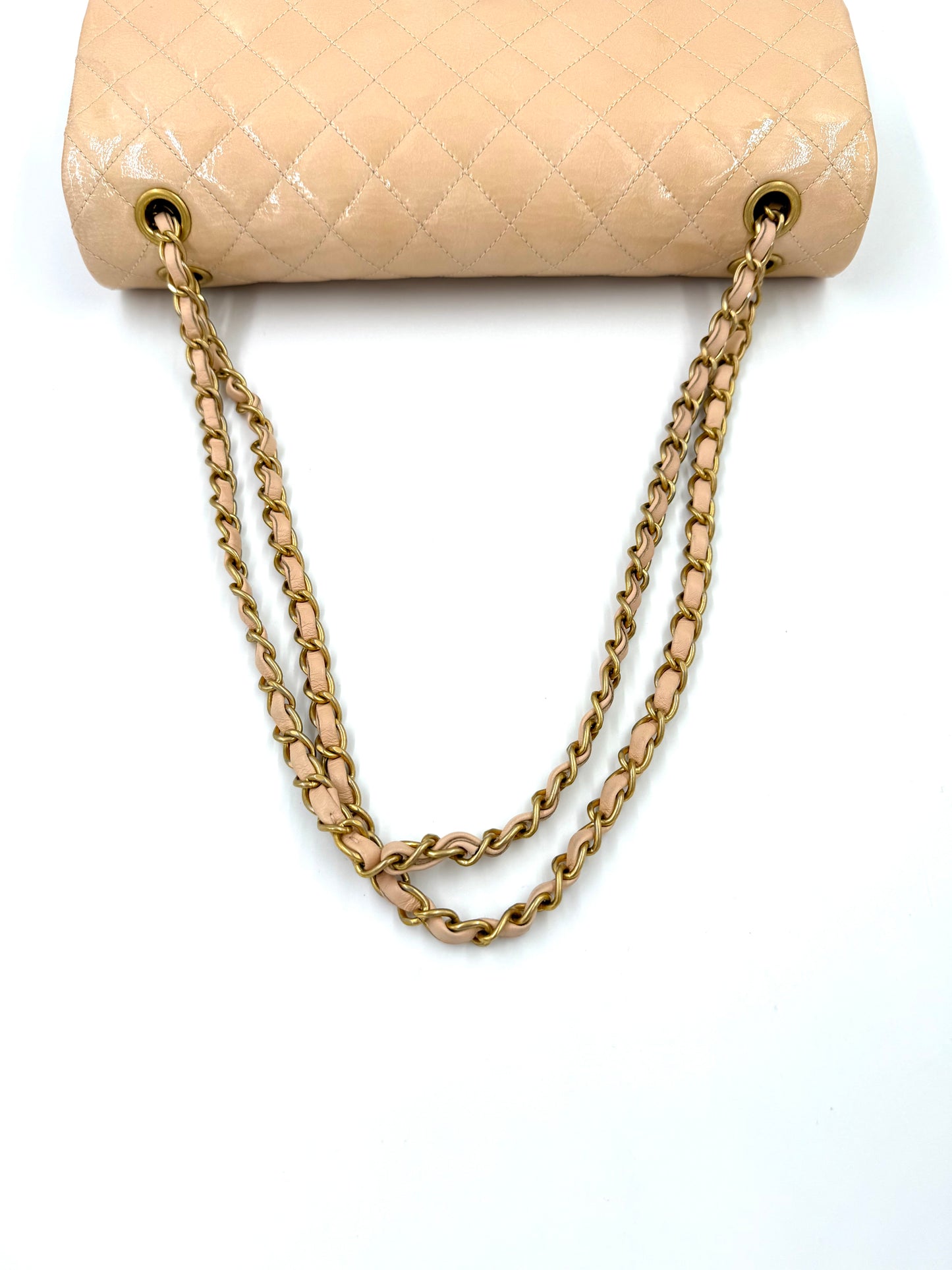CHANEL Single Flap Bag medium Lackleder puderrose