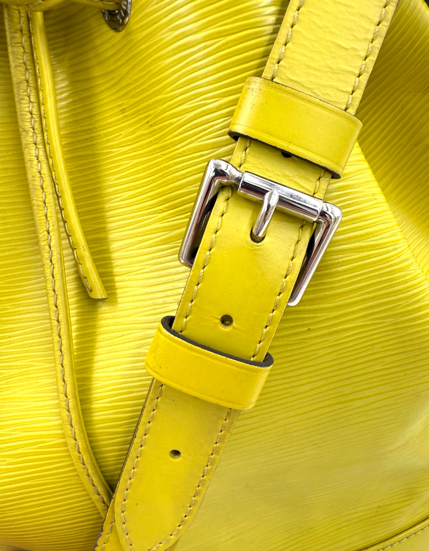LOUIS VUITTON Noe petit Epi gelb