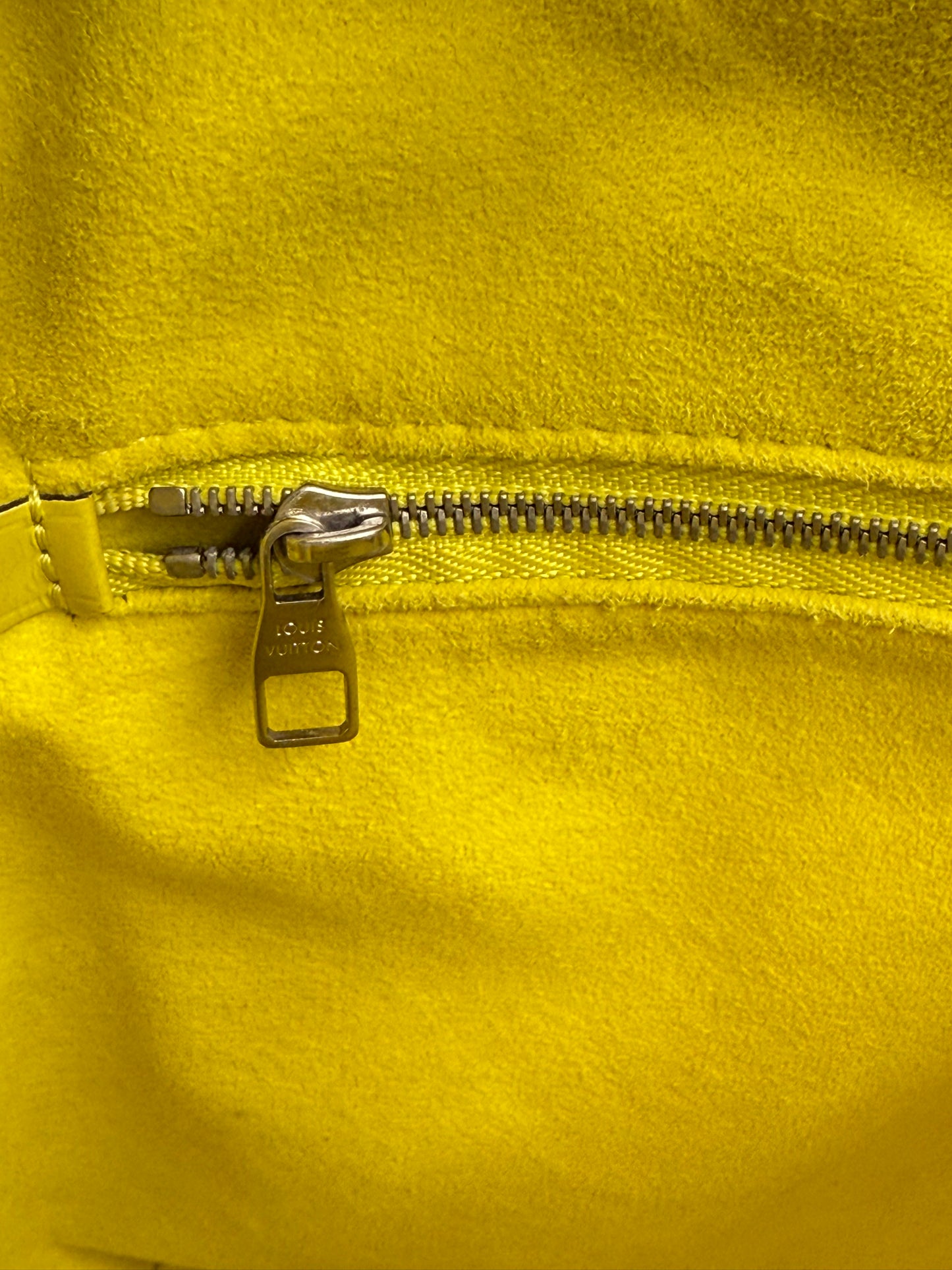 LOUIS VUITTON Noe petit Epi gelb