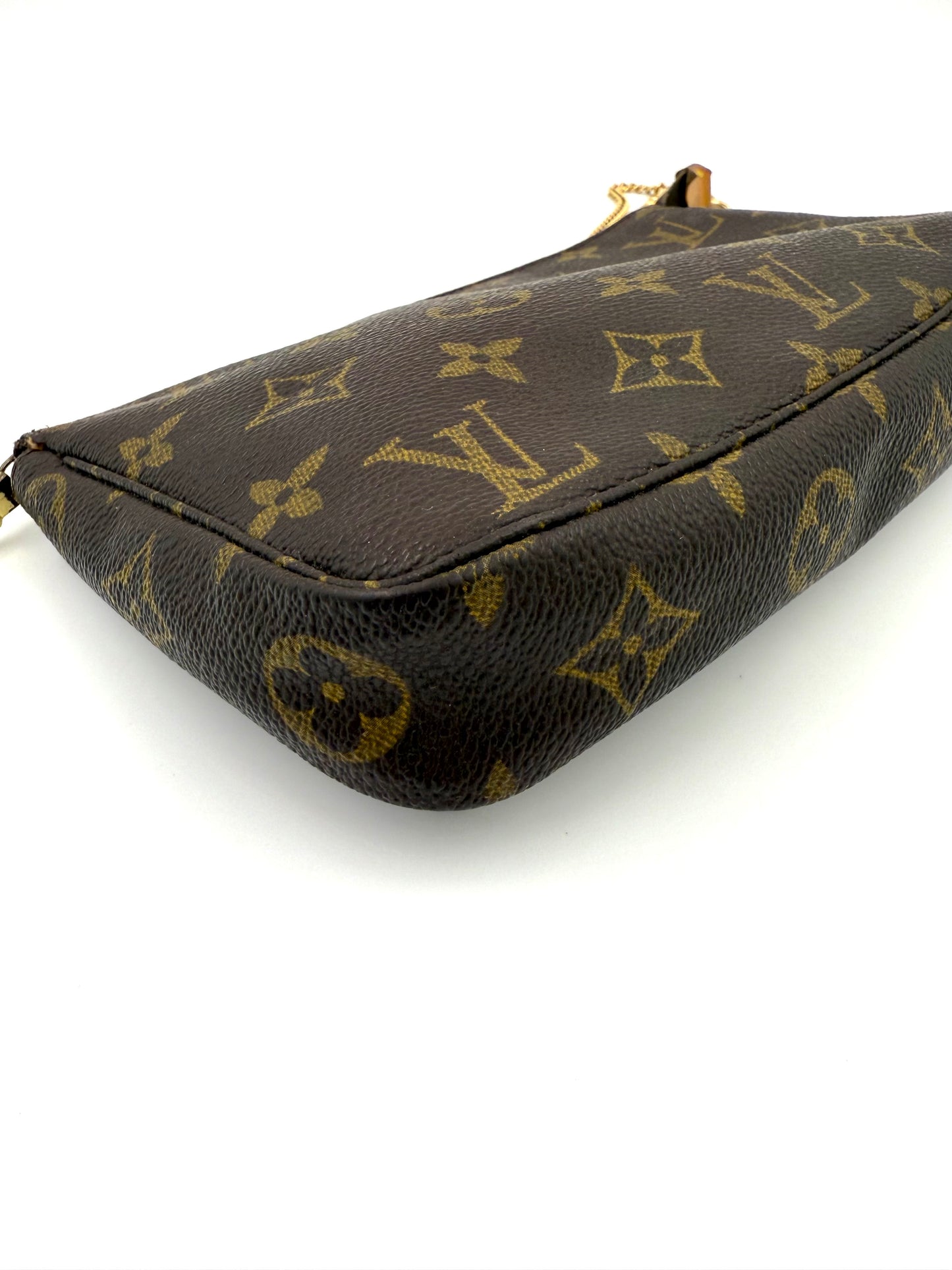 LOUIS VUITTON Pochette Accessoires Monogram Canvas Vintage