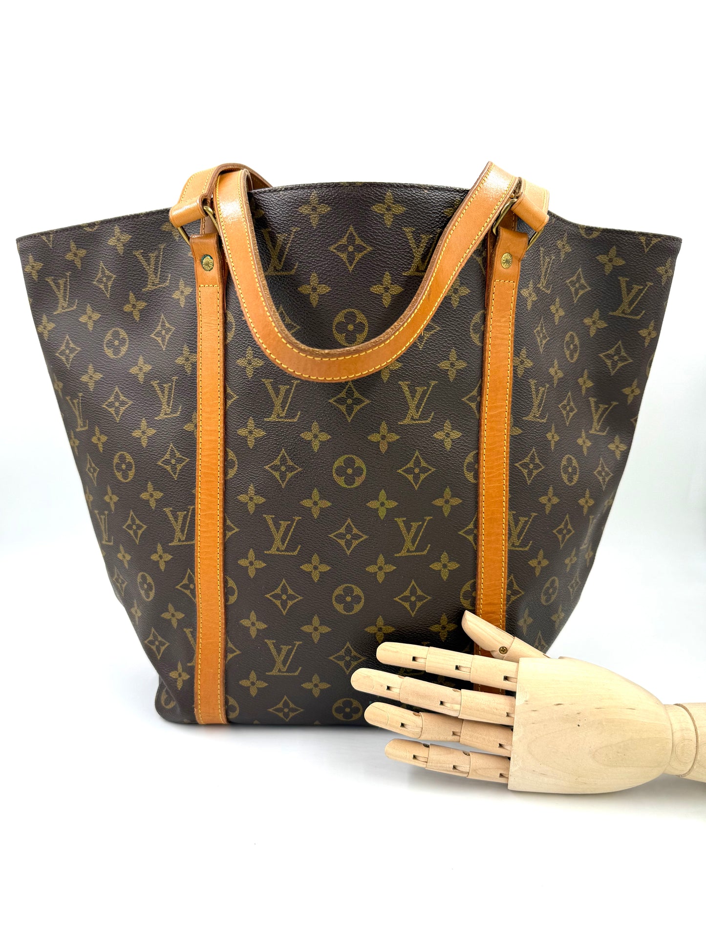 LOUIS VUITTON Shopper Monogram Canvas