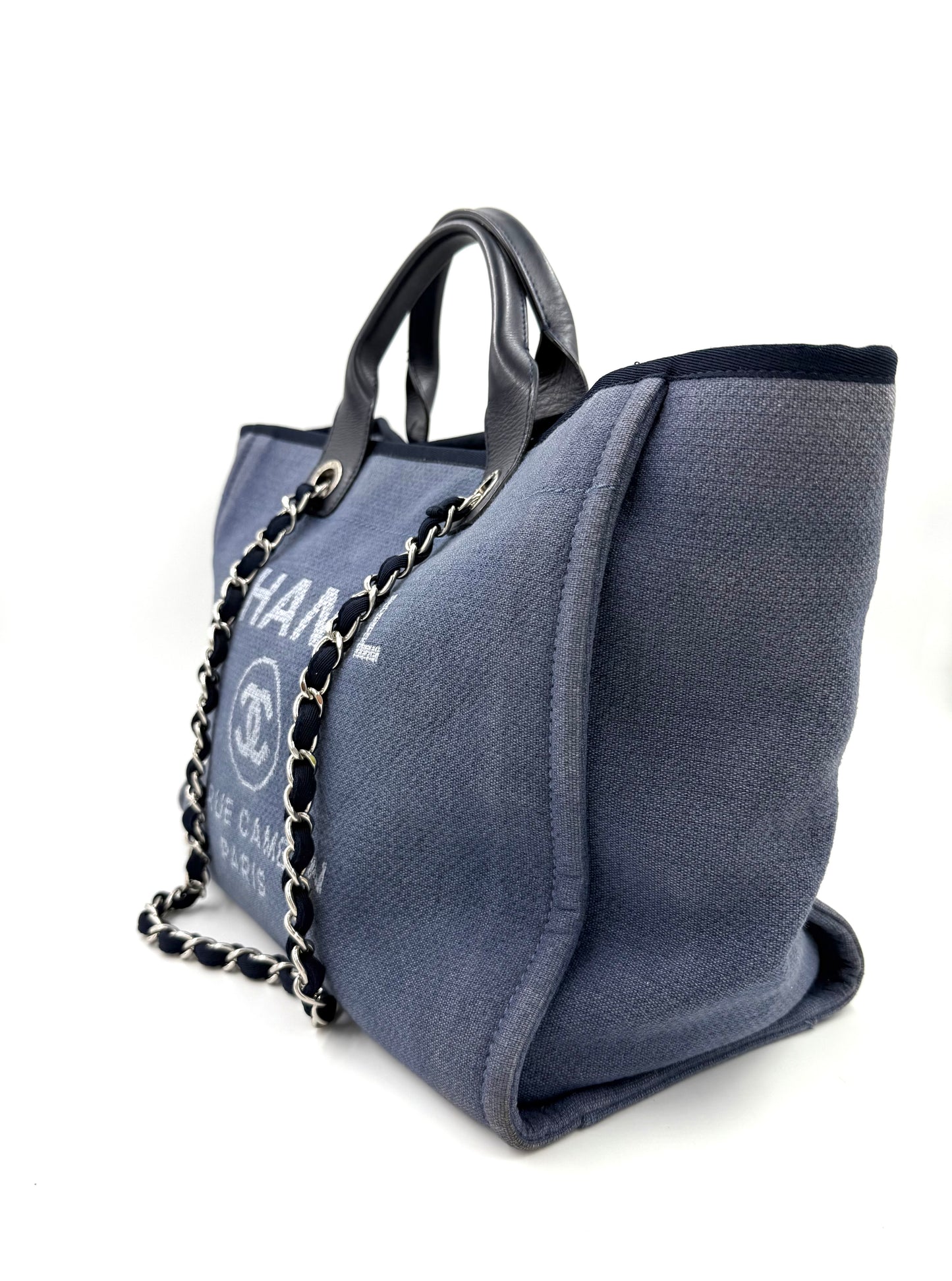 CHANEL Deauville Shopper
