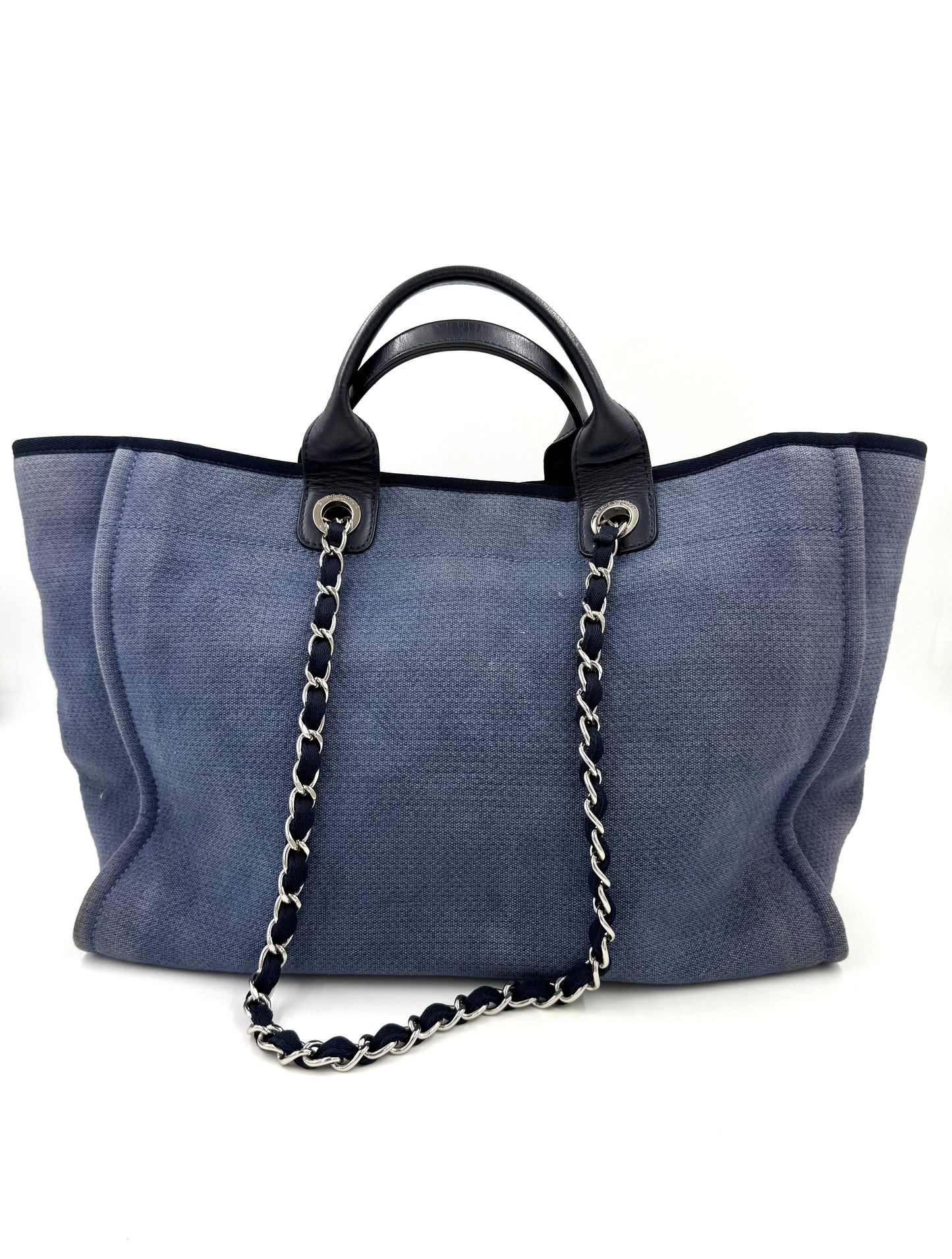 CHANEL Deauville Shopper