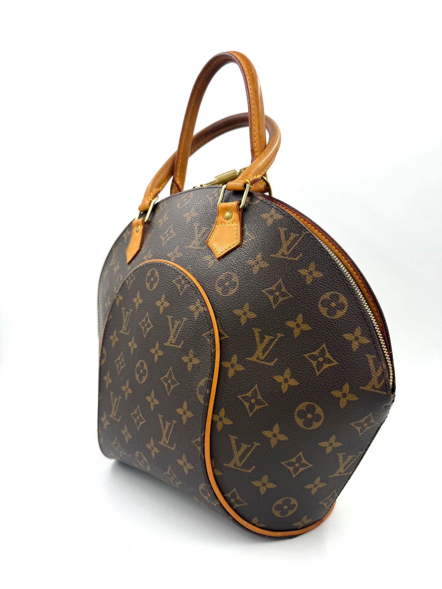 Louis Vuitton Ellipse MM Handtasche aus Monogram Canvas mit braunen Ledergriffen und klassischem LV-Muster