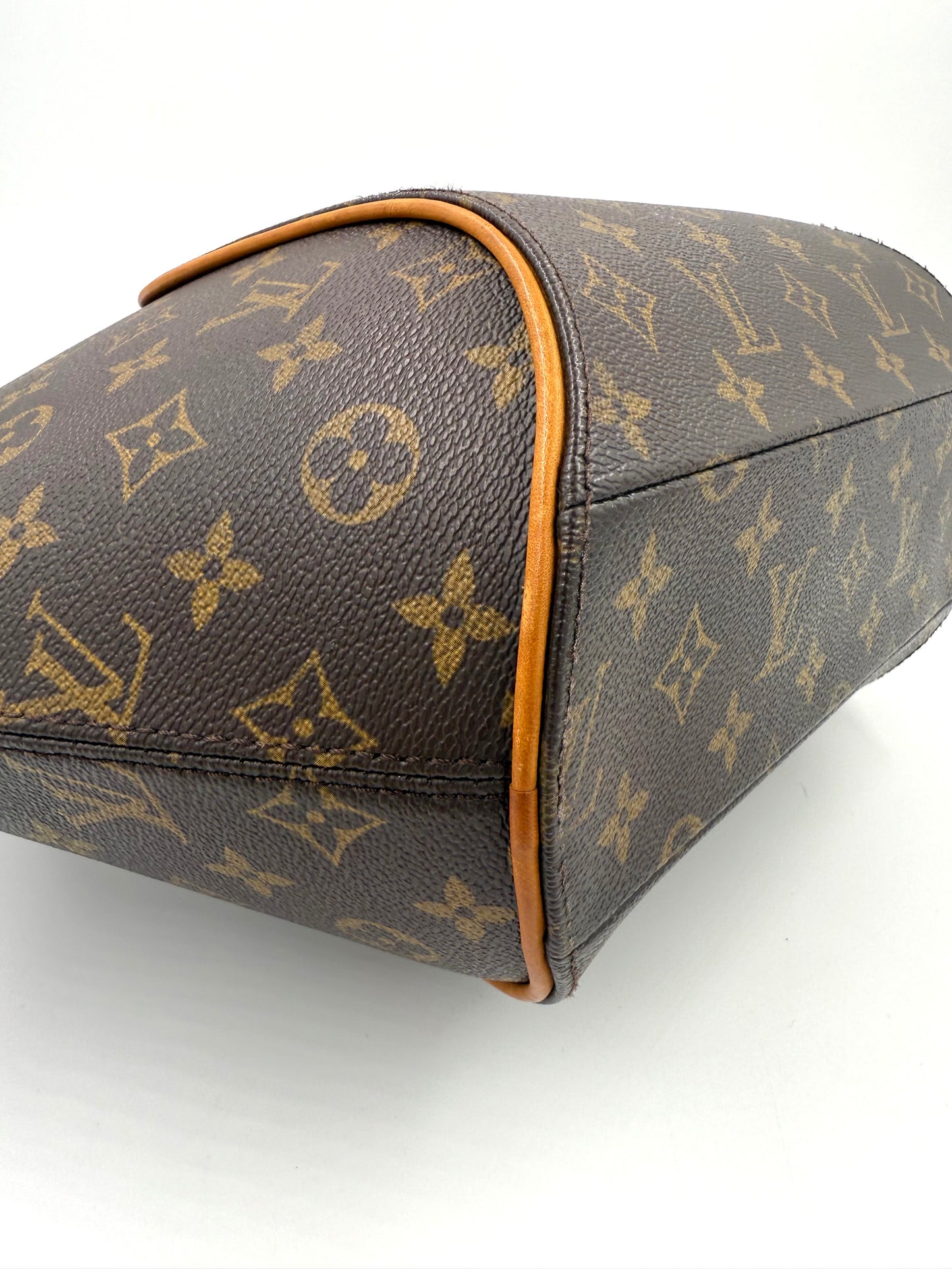 Louis Vuitton Ellipse MM Monogram Canvas Handtasche in braun mit klassischem LV Muster und Lederbesatz, Vintage 2009