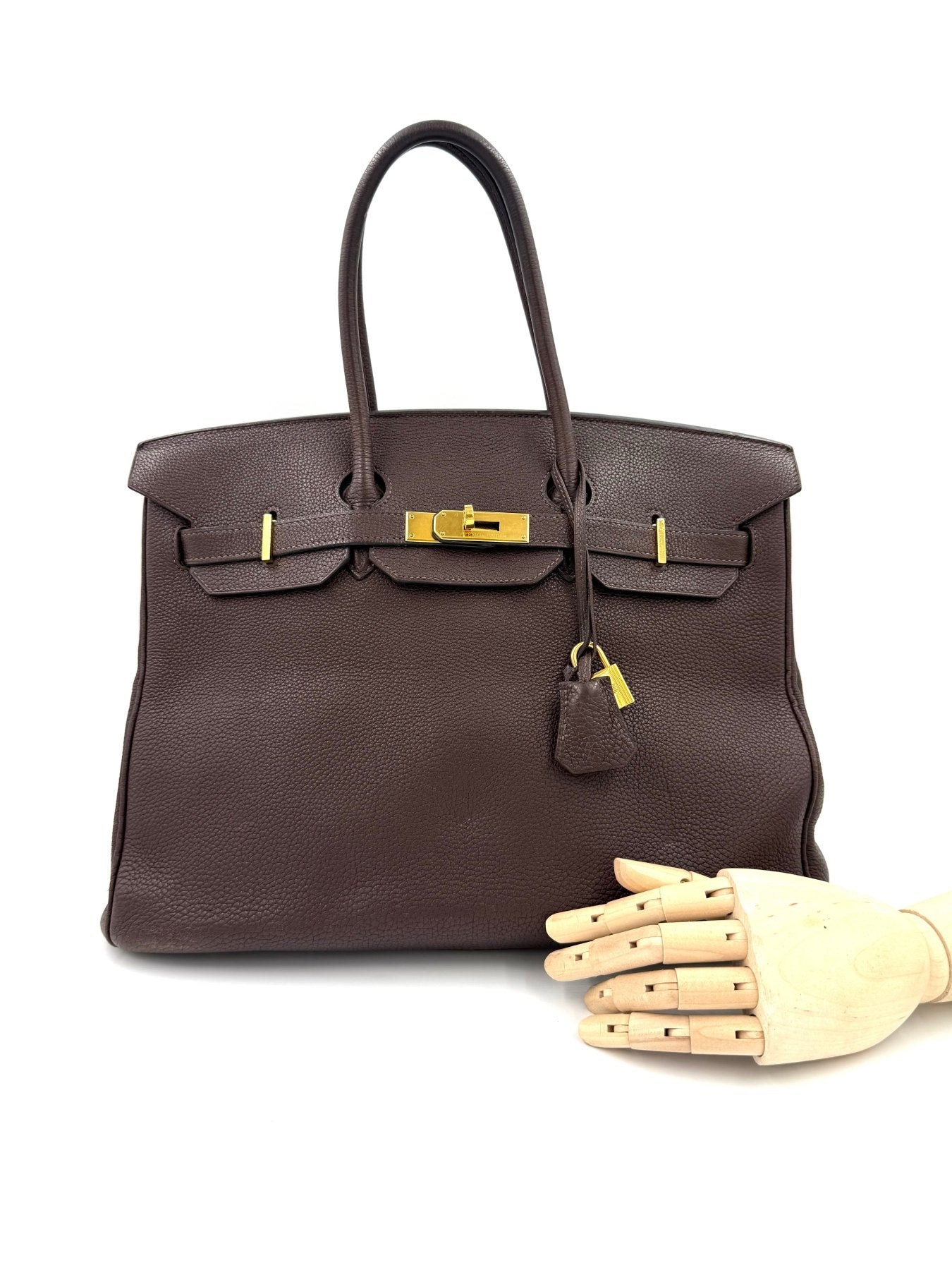 Hermes Birkin 35 Handtasche in Ebene Togo Leder mit goldener Hardware, klassisches Design mit Schloss und Riemen