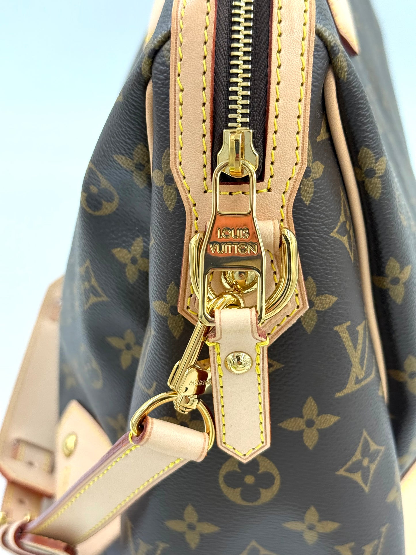 LOUIS VUITTON Retiro MM Monogram Canvas