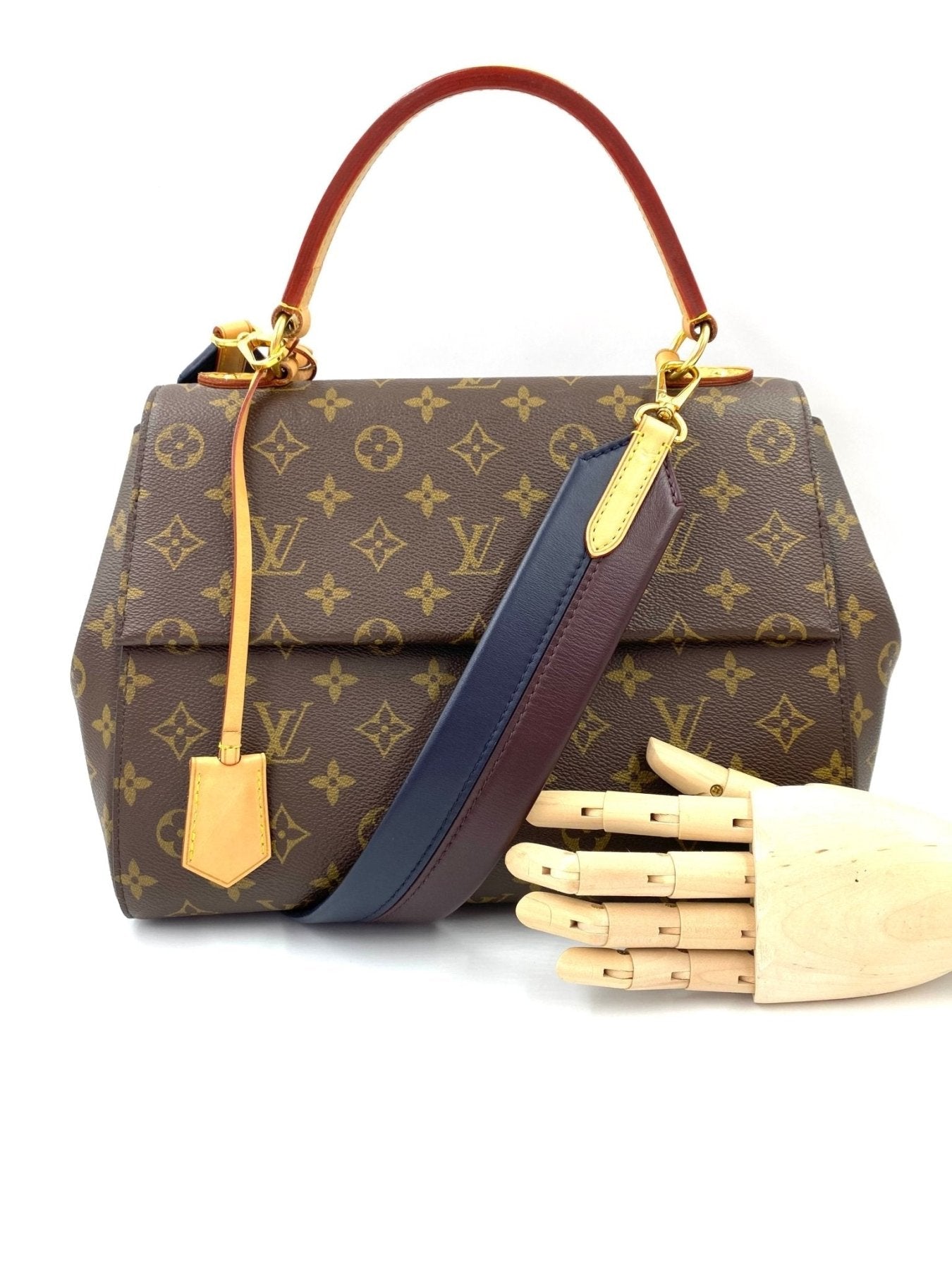 LOUIS VUITTON Cluny Monogram Canvas - Clutch & Macarons - Chip - Clutch & Macarons -