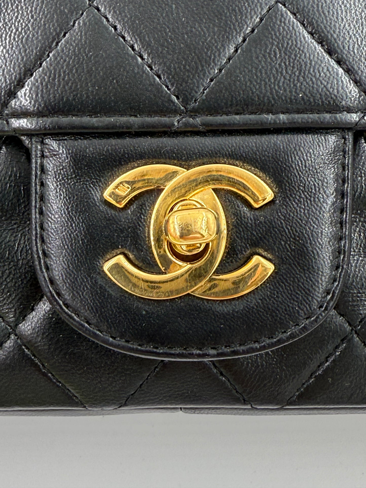 CHANEL Timeless Double Flap medium Lammleder schwarz GHW