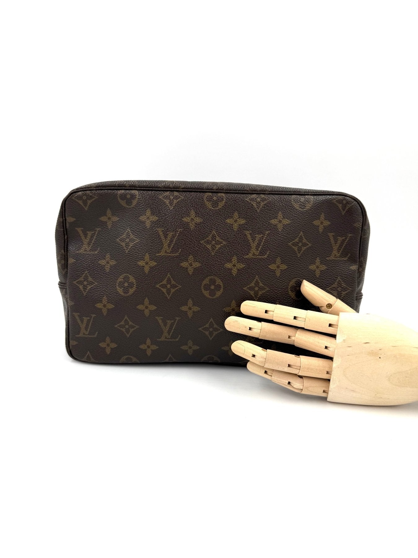 LOUIS VUITTON Trousse Toilette 28 Monogram Canvas Vintage - Clutch & Macarons - 874 TH - Clutch & Macarons -