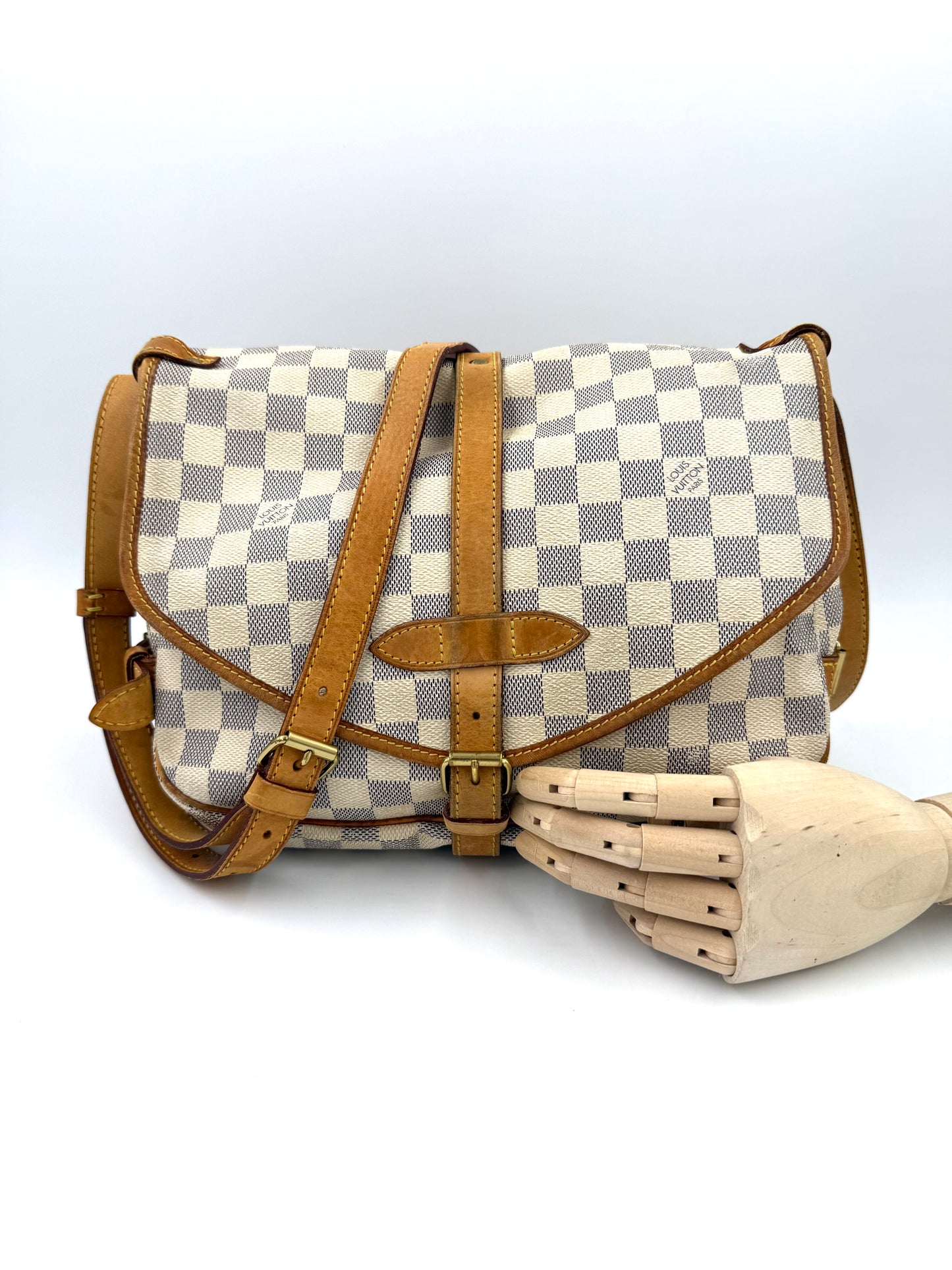 LOUIS VUITTON Saumur 30 Damier Azur große Designerhandtasche Second Hand mit verstellbarem Lederriemen