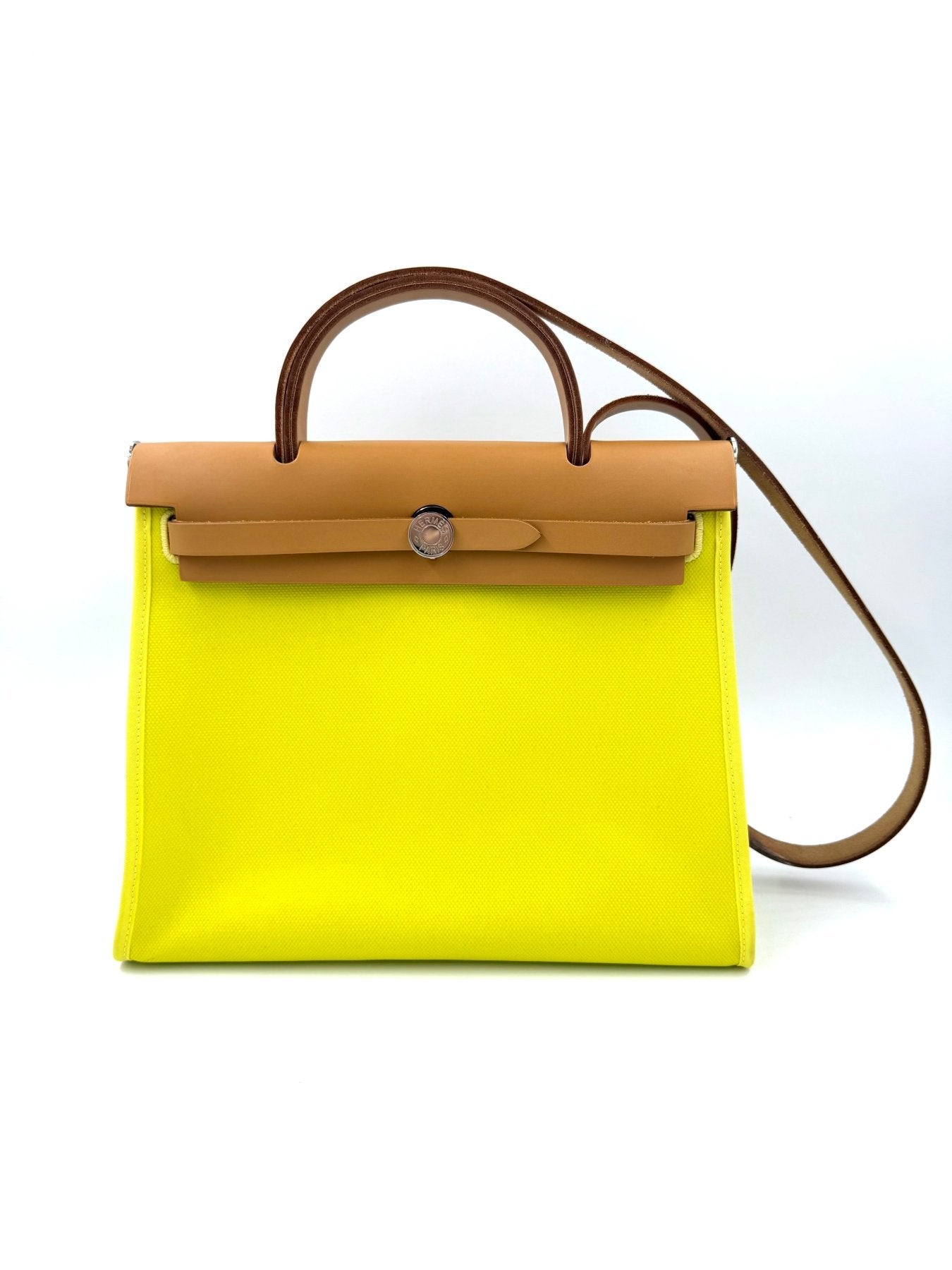 HERMÈS Herbag 31 Lime - Clutch & Macarons - Stempel U; 2022 - Clutch & Macarons -