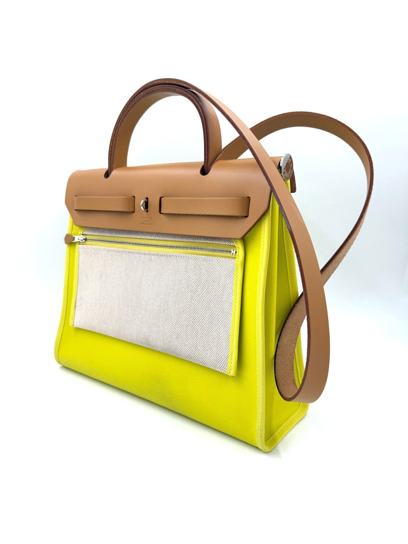 HERMÈS Herbag 31 Lime - Clutch & Macarons - Stempel U; 2022 - Clutch & Macarons -