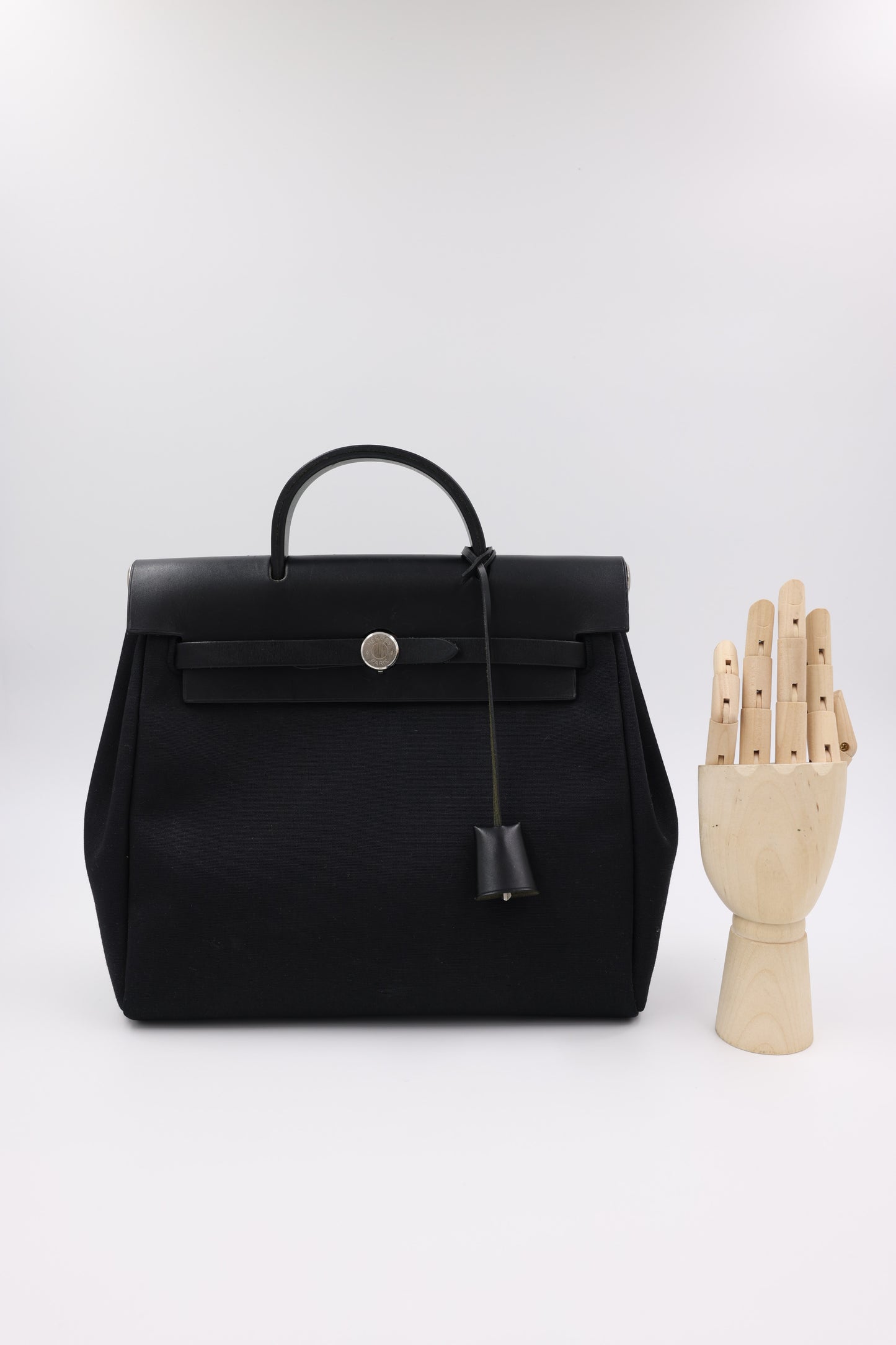 HERMÈS Herbag 31 Zip schwarz PHW