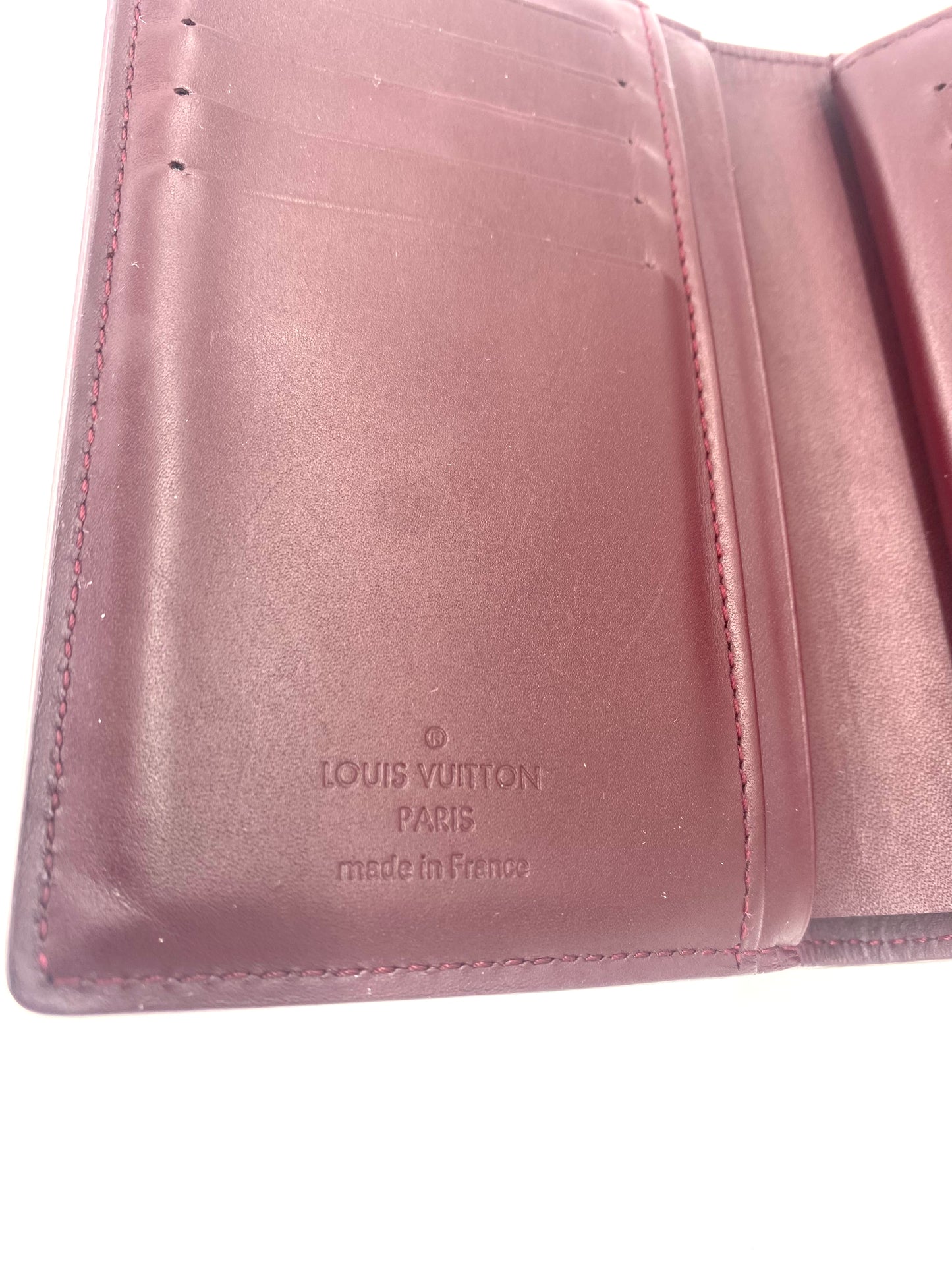LOUIS VUITTON Portemonnaie Viennois Vernis Amarante