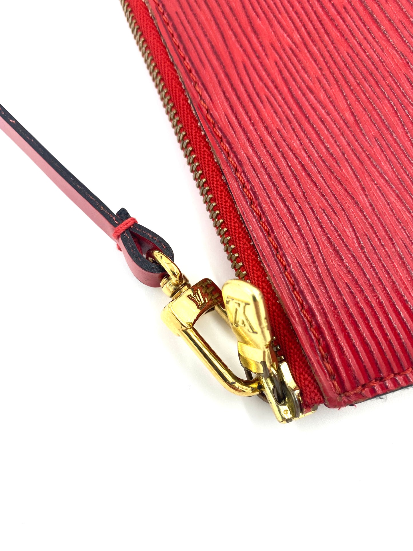 LOUIS VUITTON Clutch Pochette Accessoires Epileder rouge
