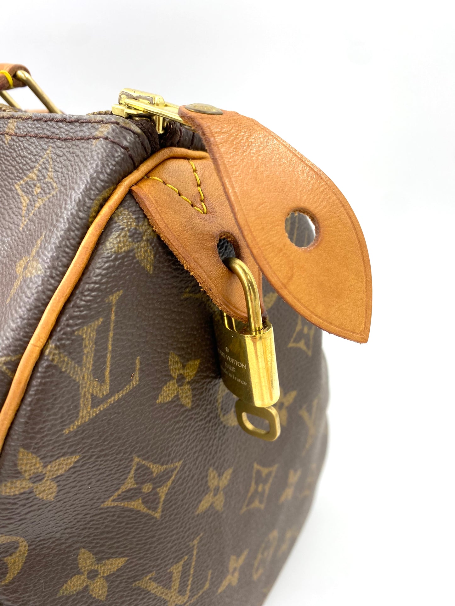 LOUIS VUITTON Speedy 30 Monogram Canvas