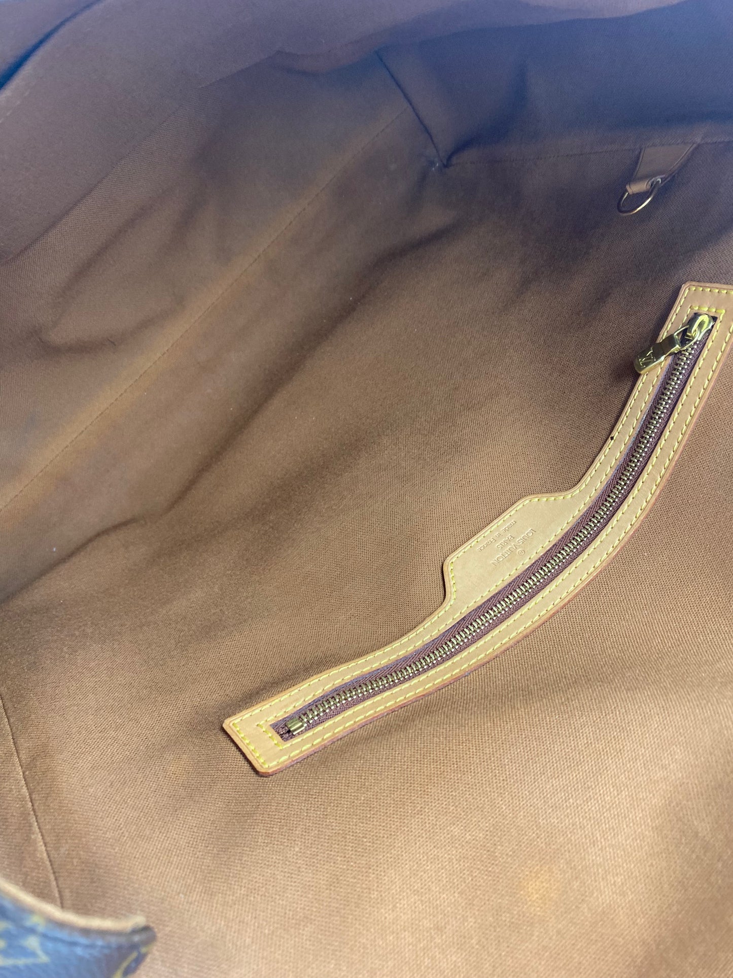 LOUIS VUITTON Messengerbag Abesses Monogram Canvas