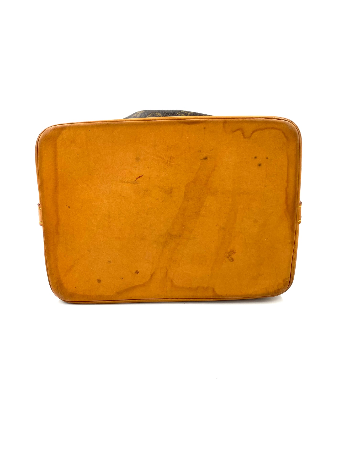 LOUIS VUITTON Noe Grande Monogram Canvas