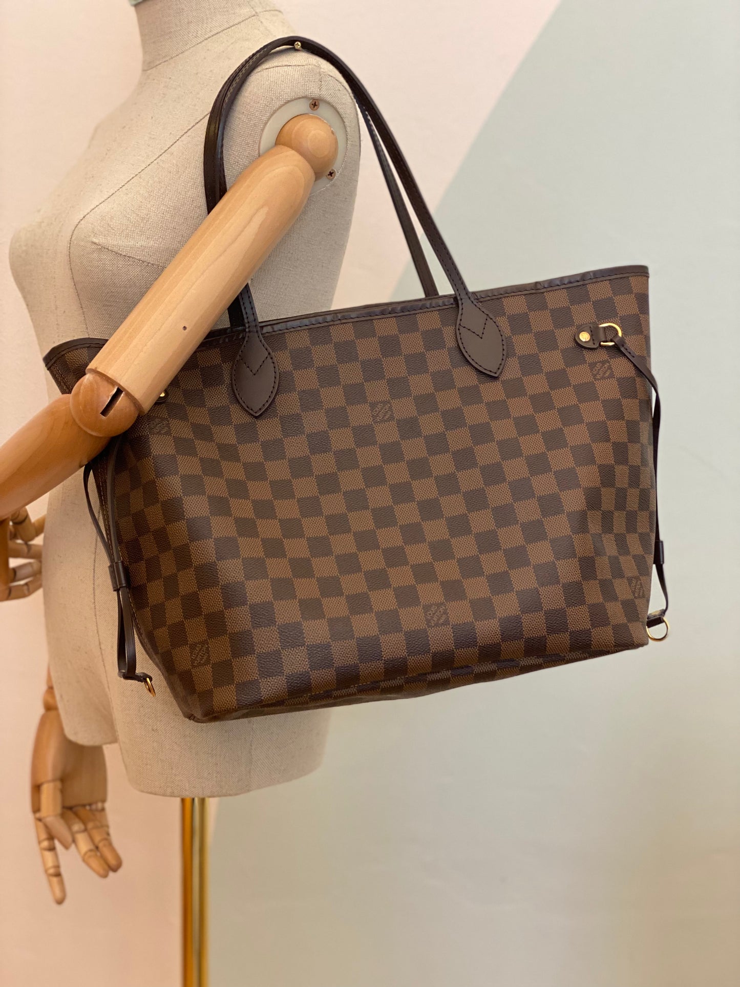 LOUIS VUITTON Neverfull MM mit Pochette Damier ebene