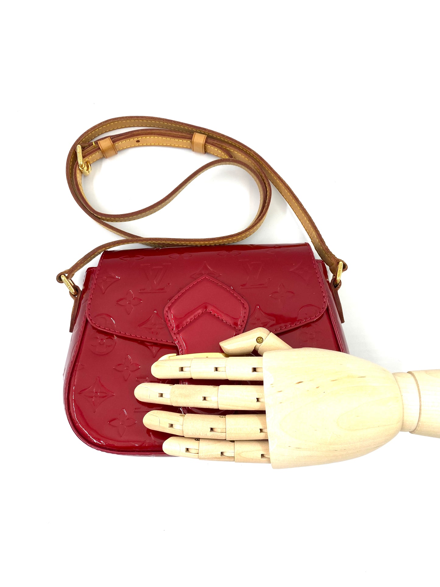 LOUIS VUITTON Bellflower PM Monogram Vernis