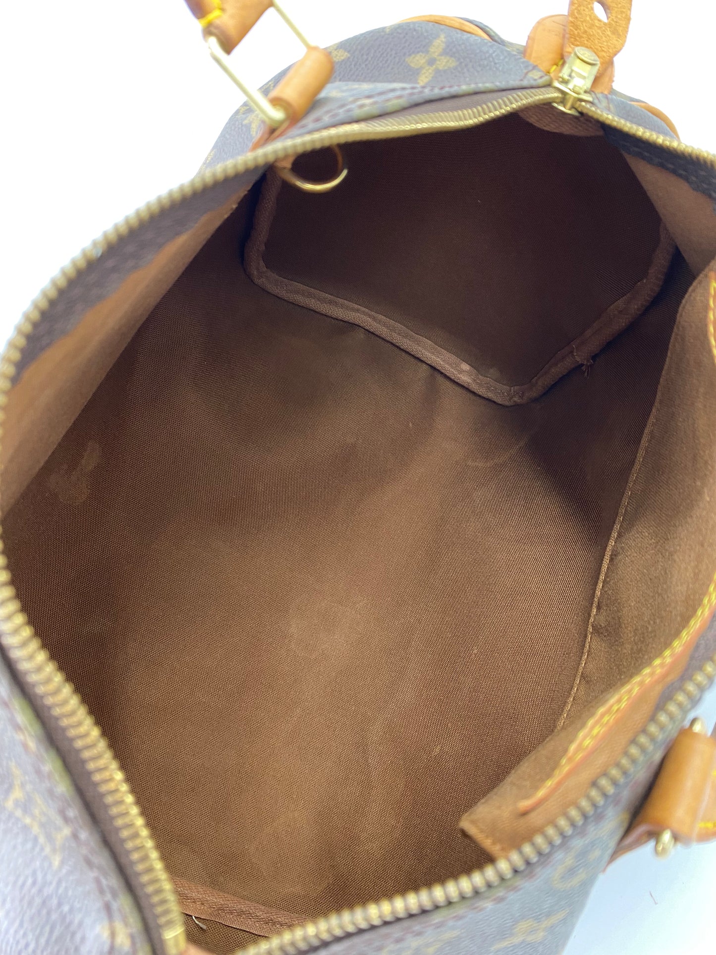 LOUIS VUITTON Speedy 30 Monogram Canvas