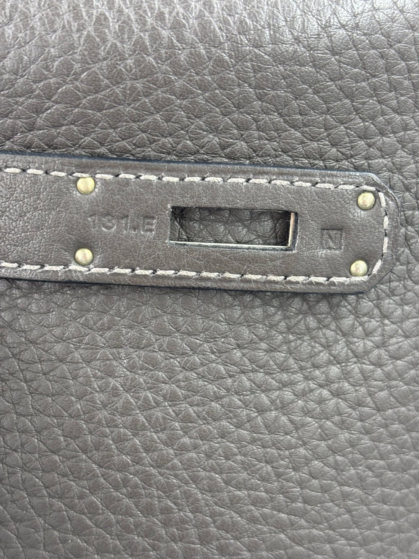 HERMÈS Birkin 35 Togo Graphite Palladium - Clutch & Macarons - N im Quadrat; 2010 - Clutch & Macarons -